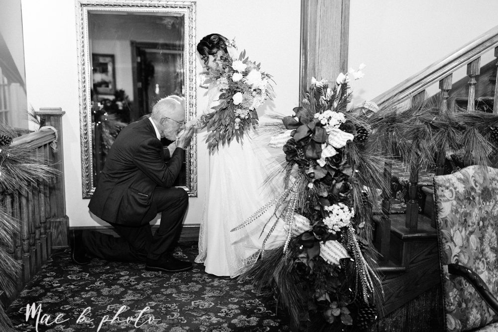 liz and bens intimate winter 2.22.22 wedding day at buhl mansion in sharon pa photographed by youngstown wedding photographer mae b photo-22.jpg
