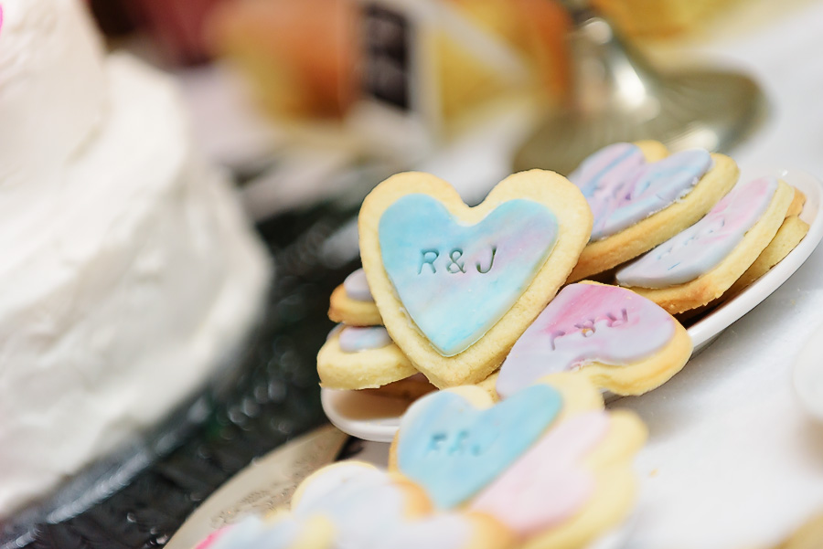pastel wedding snacks
