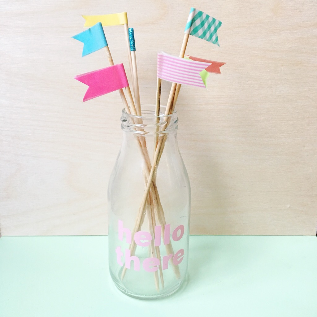 pastel wedding centerpiece