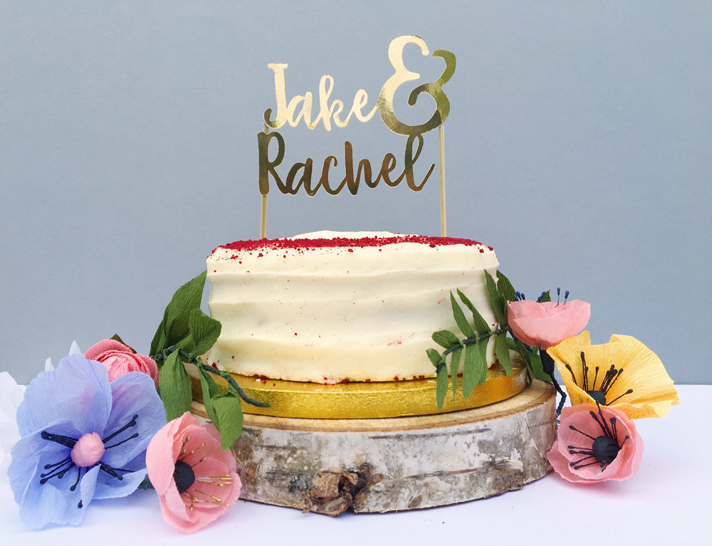metallic cake decoration