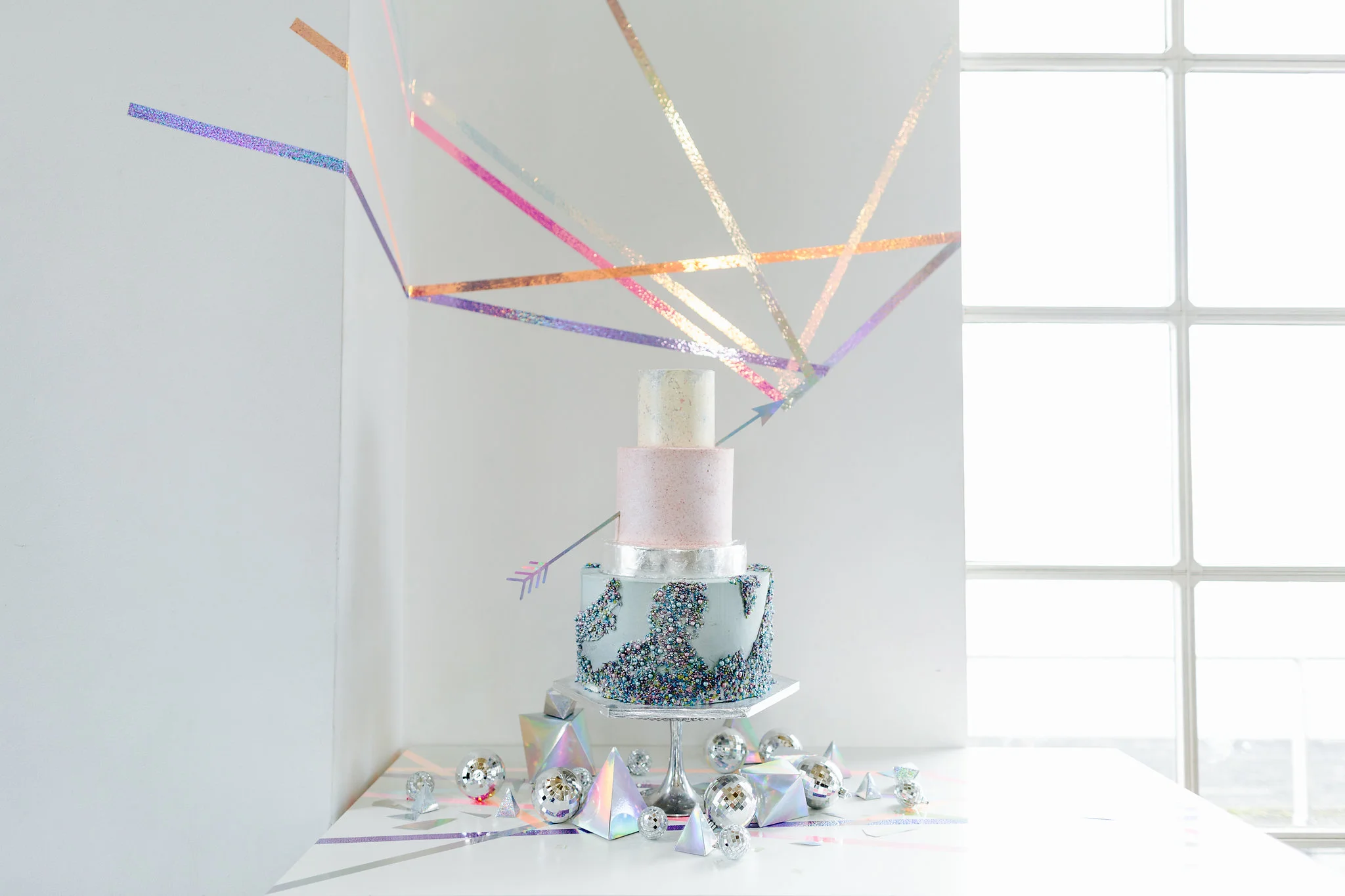 wedding cake accessories