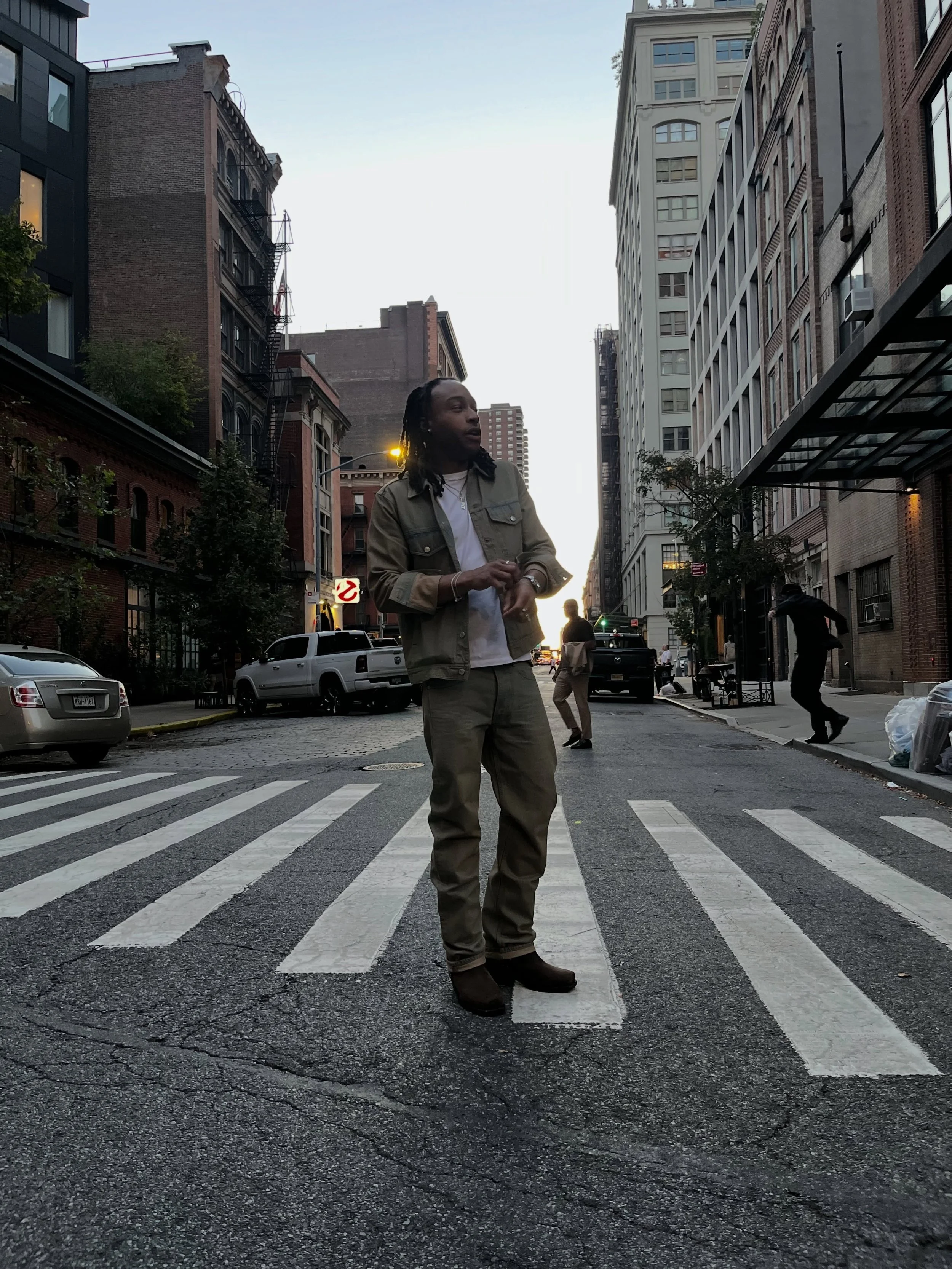 Uptown, Downtown; Switzerland&hellip; 📍 @reveriepage 

#newyorkfashionweek #downtownnyc #frontrows #catwalk #editorials