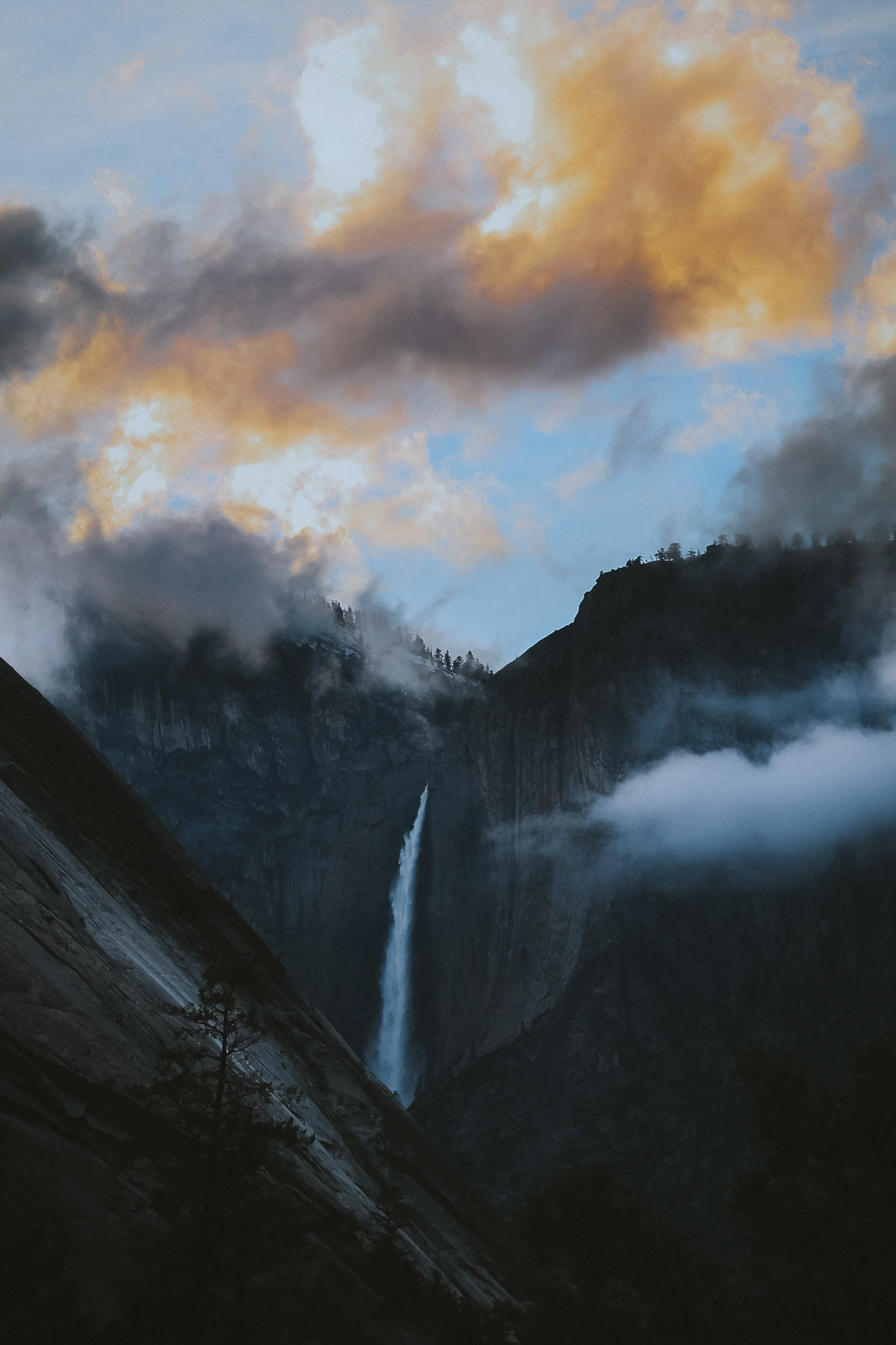 YosemiteFalls.jpg