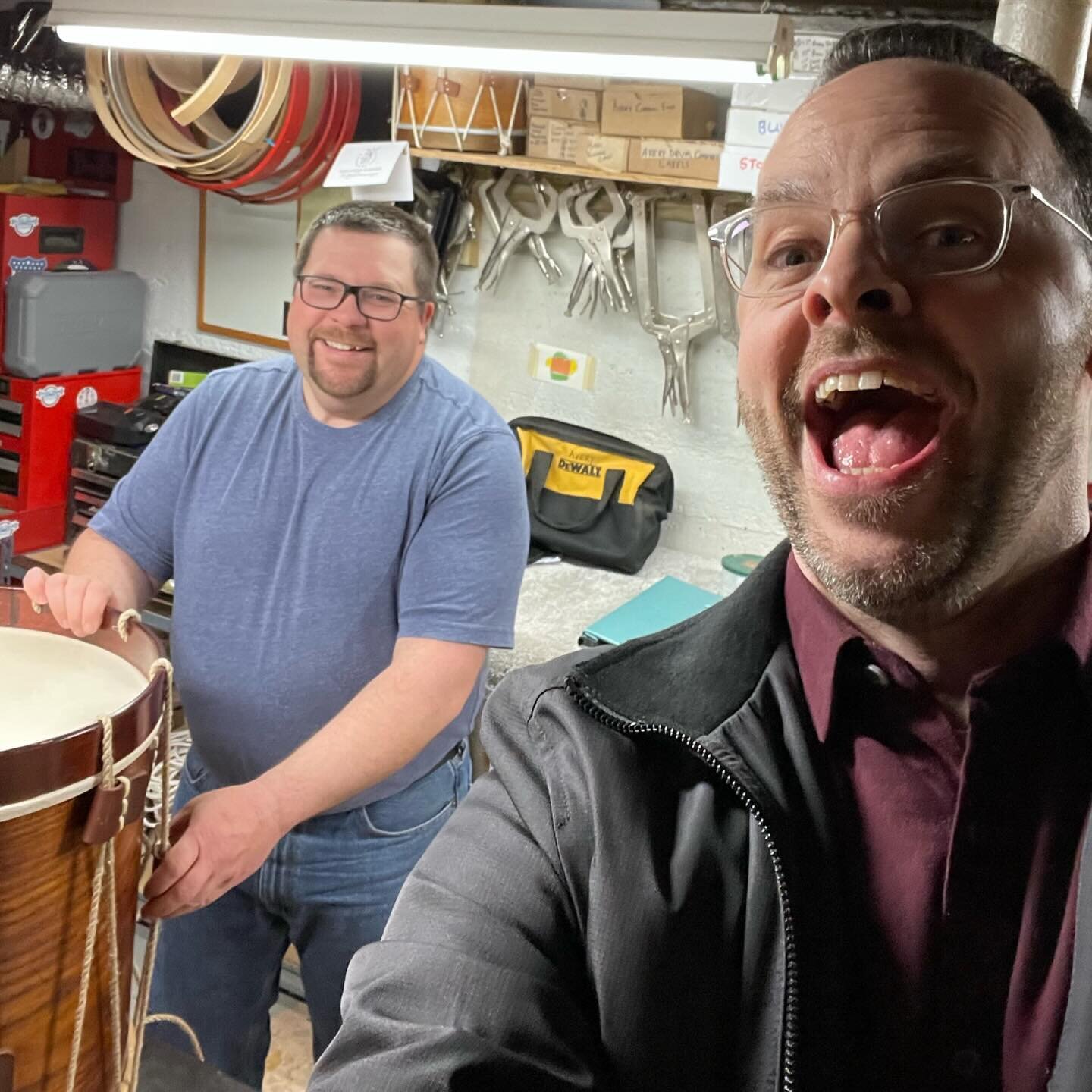 #tbt last March visiting @averydrumcompany &amp; getting a tuneup 🥁 scroll to watch Kenny work his magic
...
..
.
#sharethetradition #rudimentaldrumming #ropedrum #ropedrums #fifeanddrum #snare #snaredrum #drums #drummer #drumlife #connecticutmusici