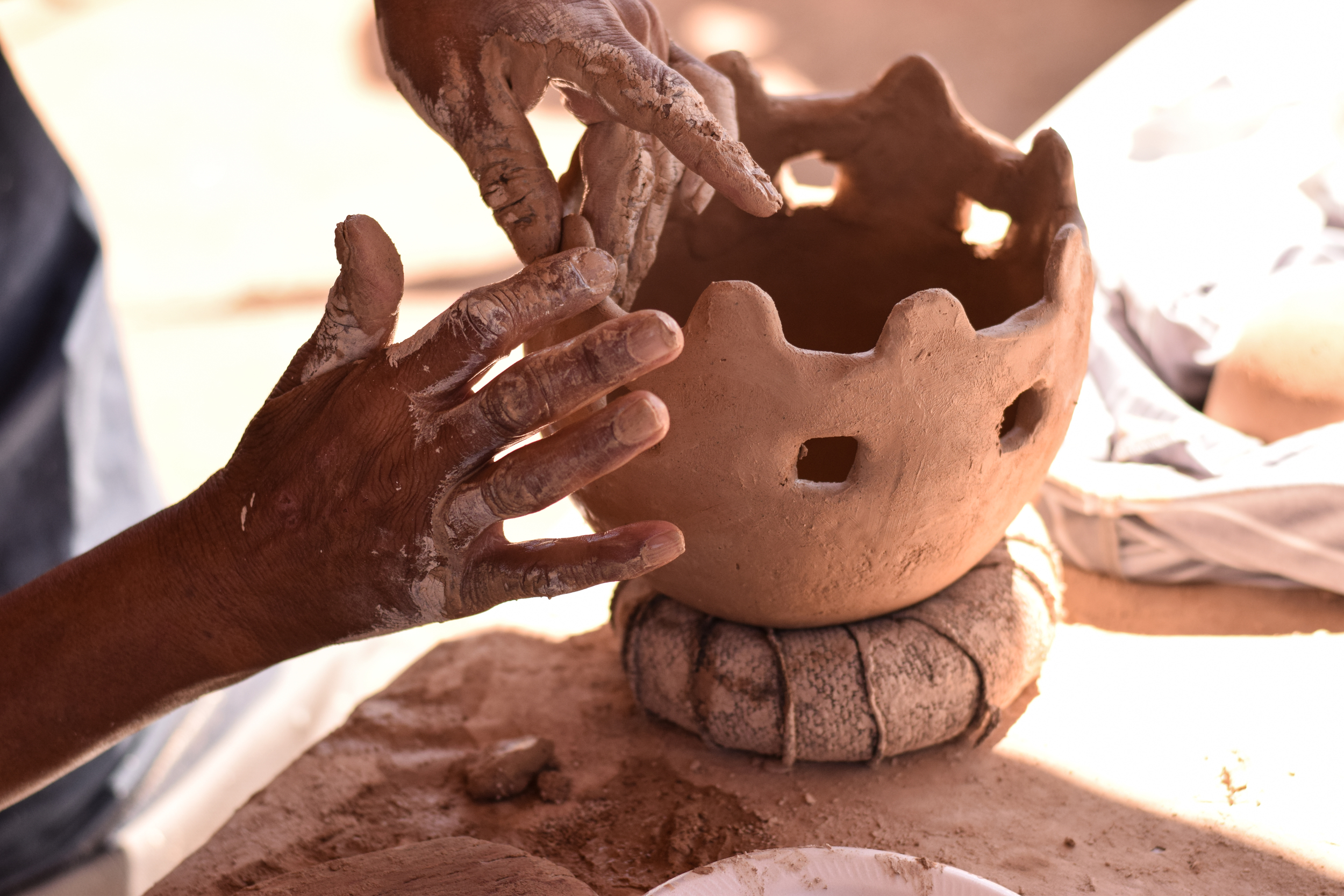 A pottery workshop for Conference Center guests in Hickiwan, a village on the nearby Tohono O'odham reservation