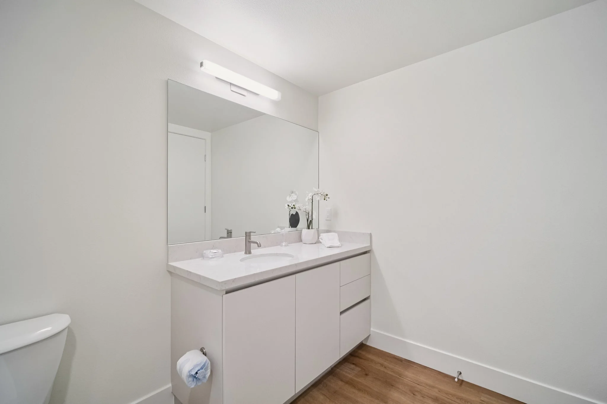 78-web-or-mls-15418 Bermuda St Unit 303-S1909-022.jpg