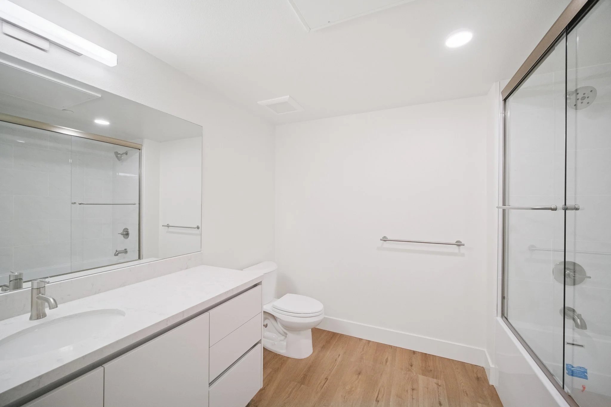 100-web-or-mls-15418 Bermuda St Unit 414-S1909-021.jpg