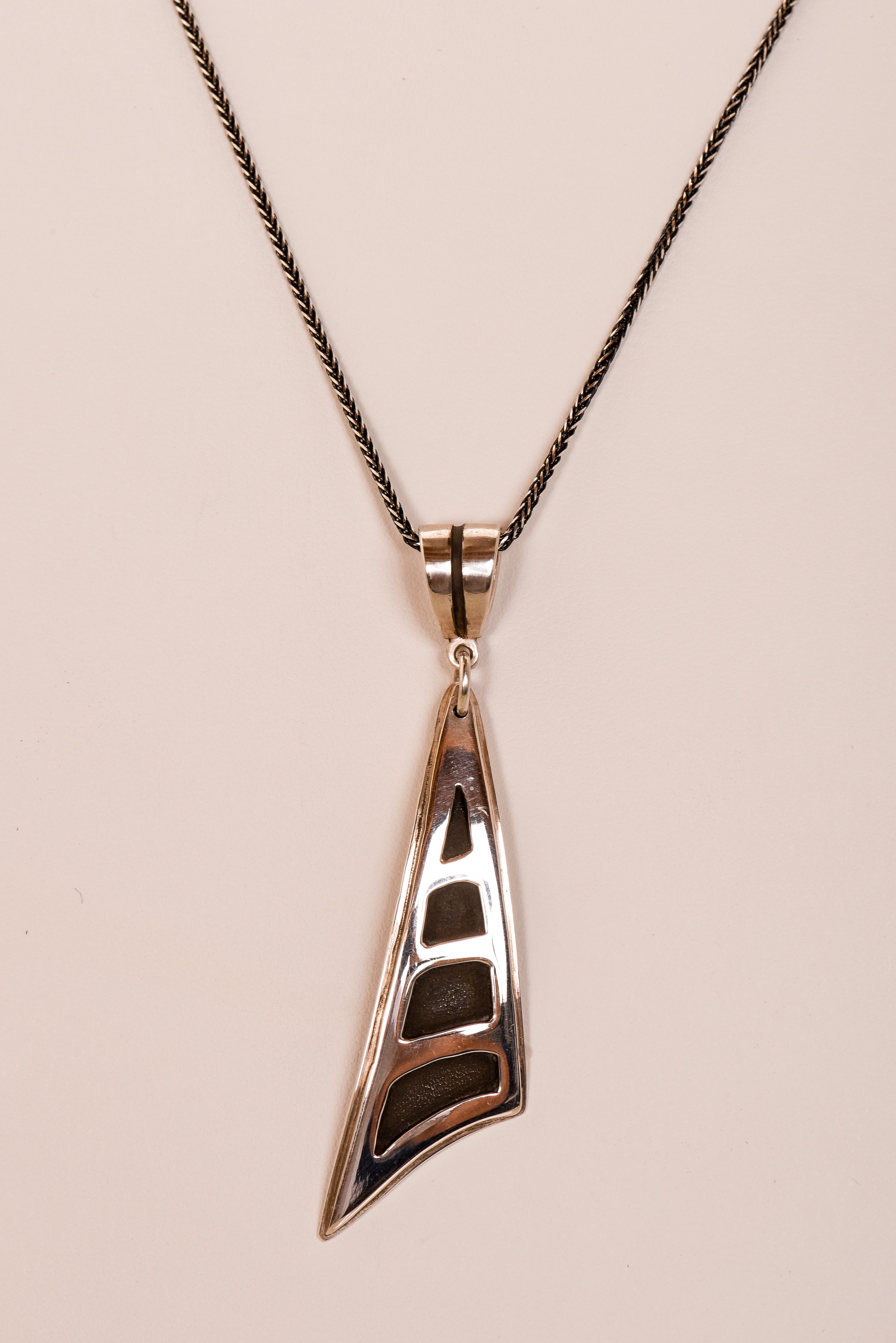 Carolyn Shisler's jewelry, 7-26-24 (4 of 50).jpg