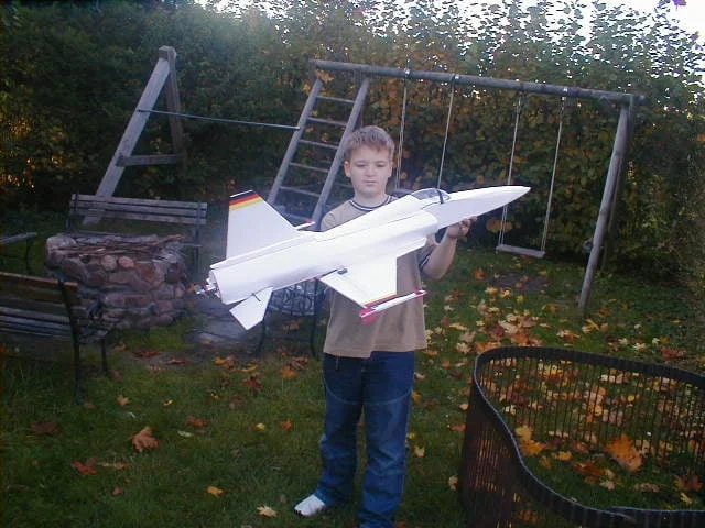 f-20-jh.jpg