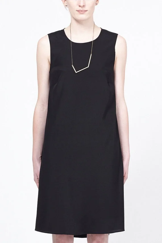 Obtuse Angle Necklace.jpg