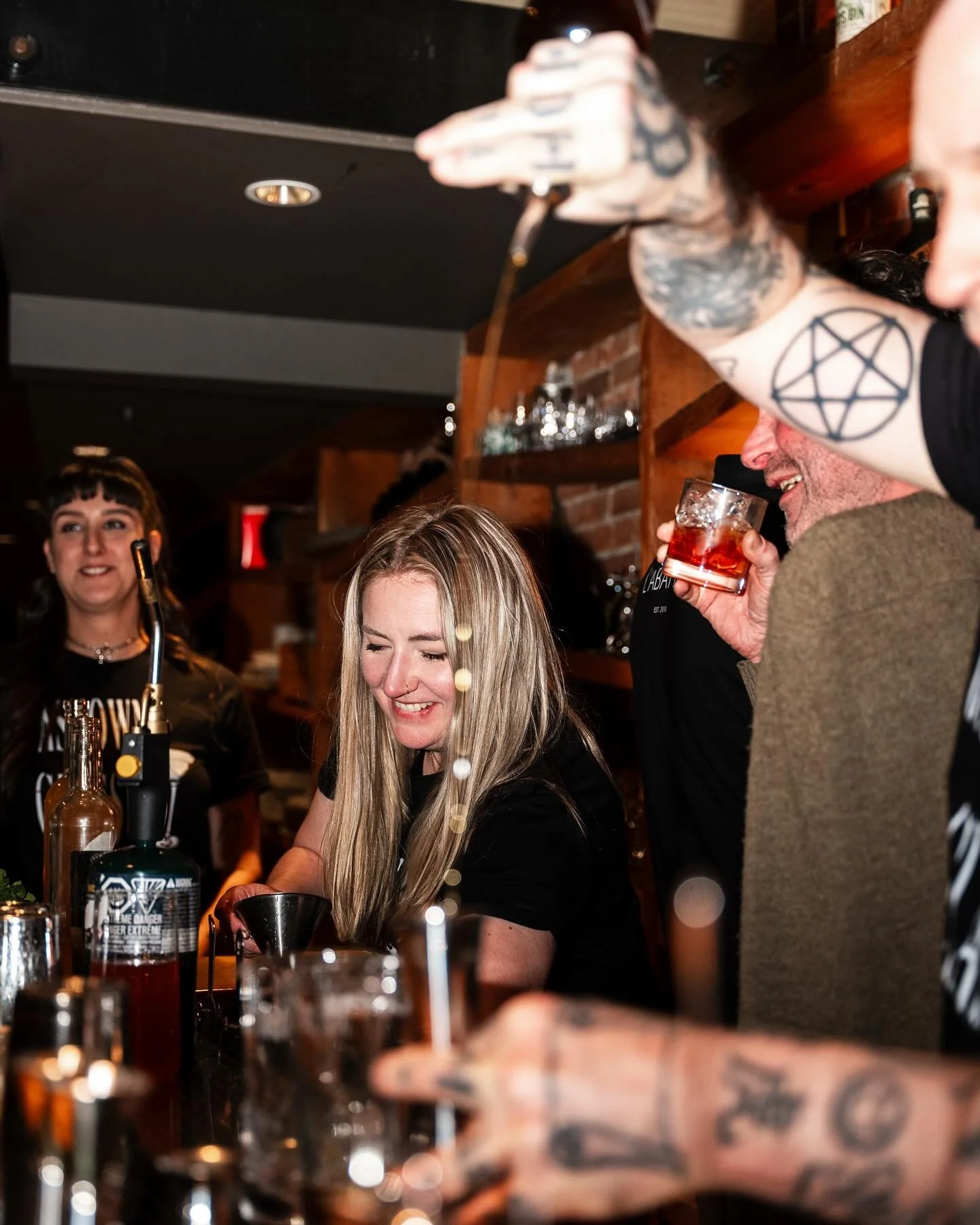 That&rsquo;s a wrap on Vancouver Cocktail Week 2026! 🍸

From a sold-out Sunday School industry session with H (@baddrinkstv,) to the Gastown Cocktail Crawl and our second annual Gastown Classics which saw a line-up across Maple Tree Square... it was