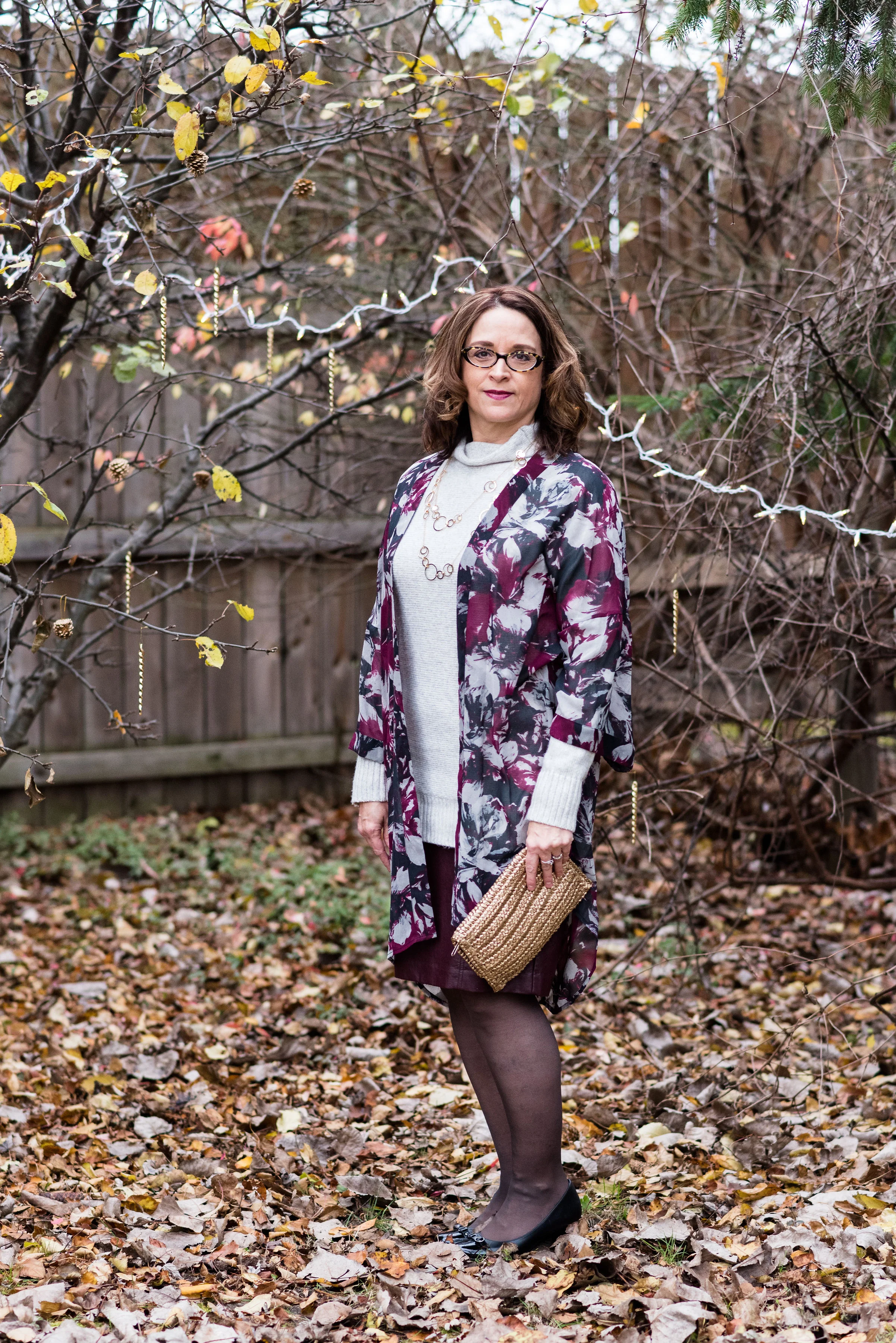 winteroutfitstylegrayfloralsrugkimono-3.jpg