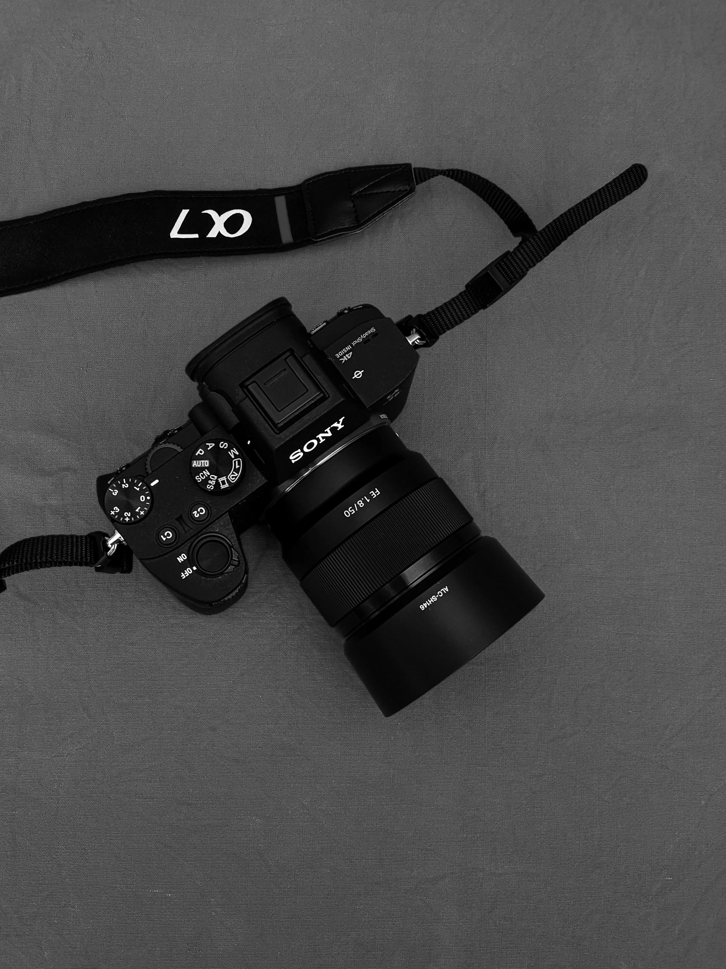 blk camera.jpg
