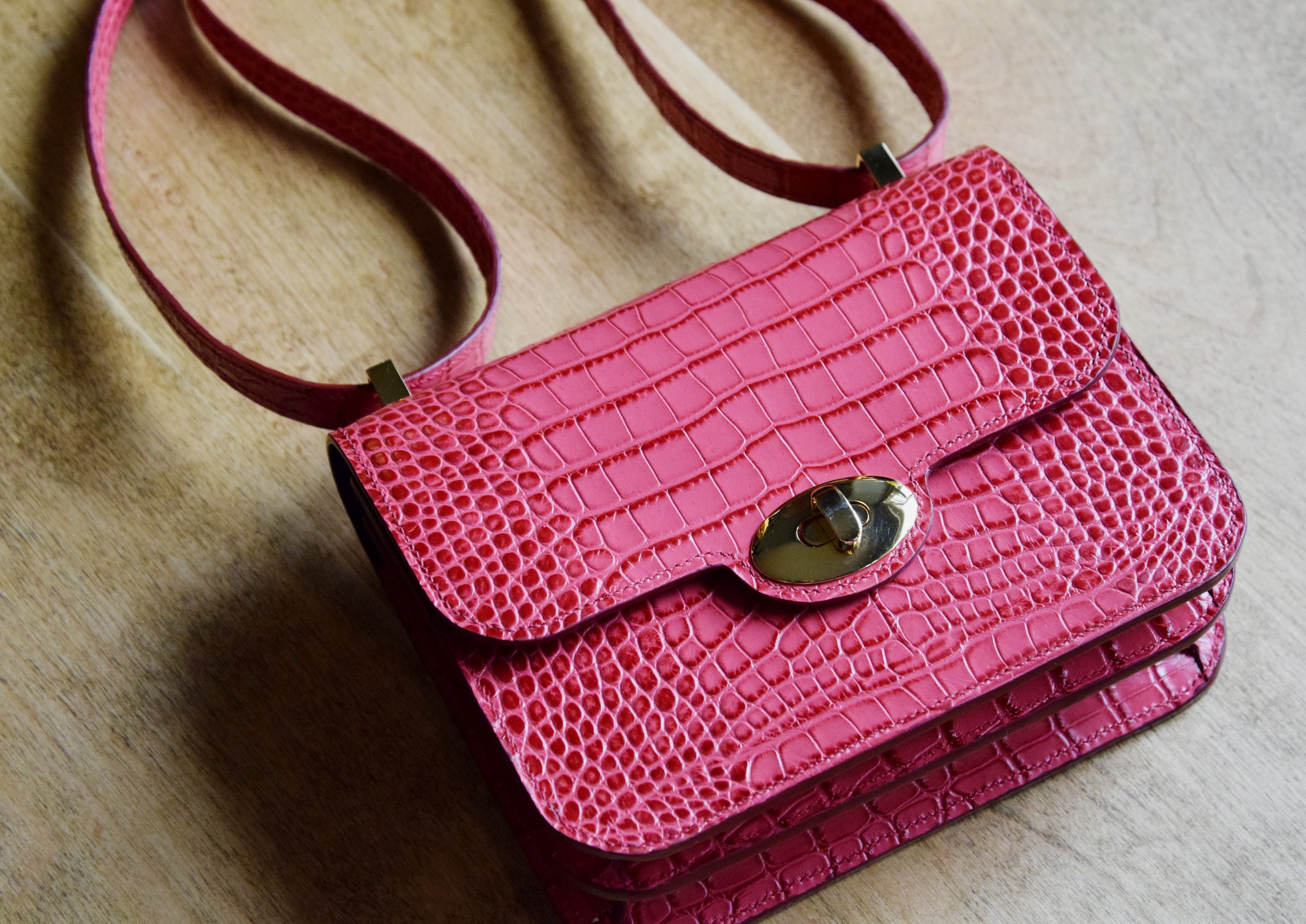 Red Alligator Print Shoulder Bag