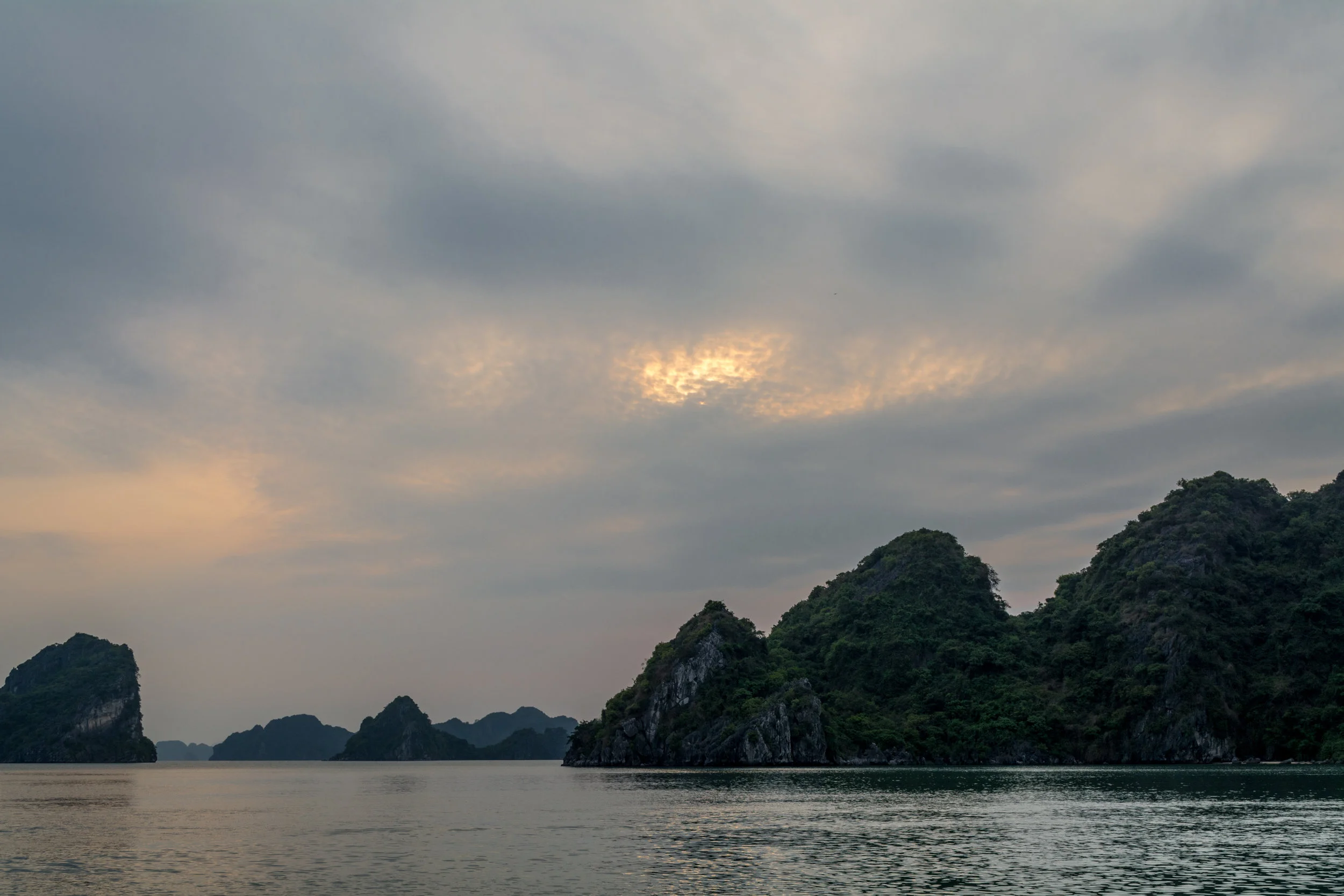 Halong Bay - Day 1 -157.jpg