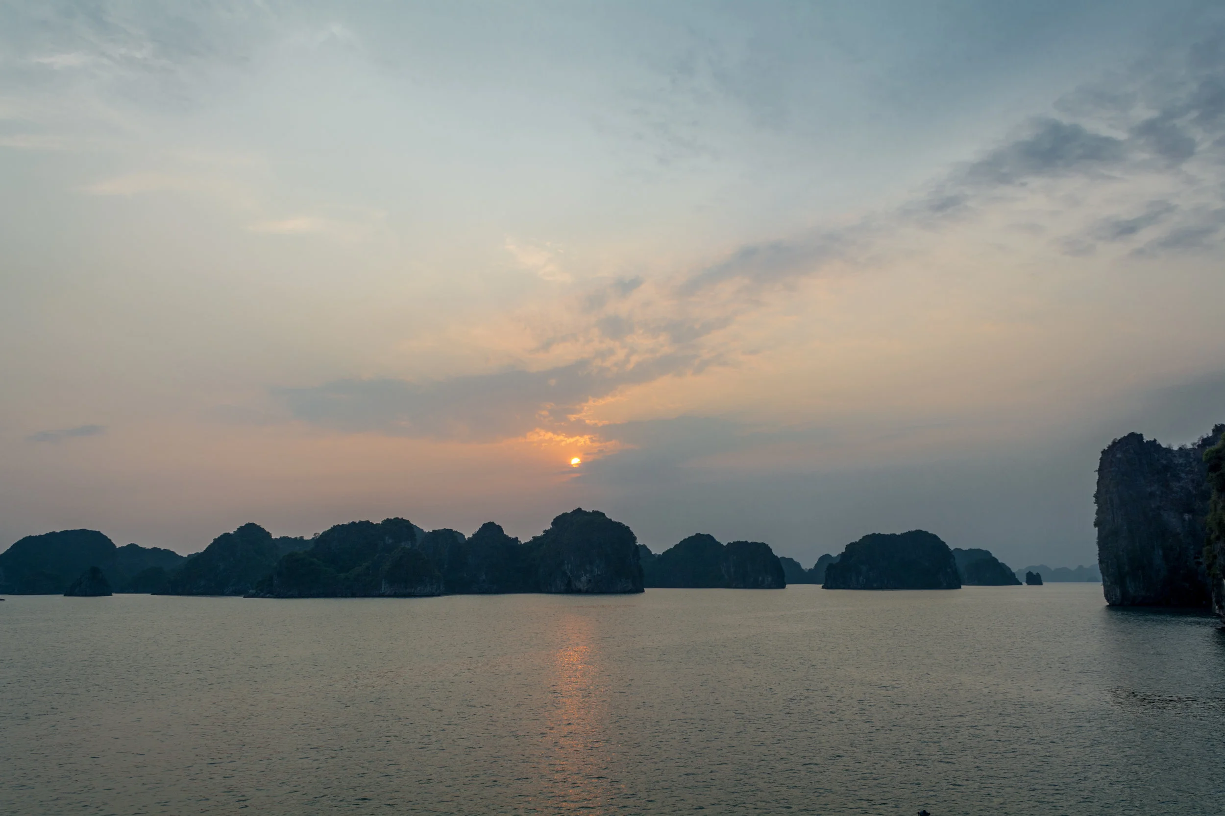 Halong Bay - Day 1 -177.jpg