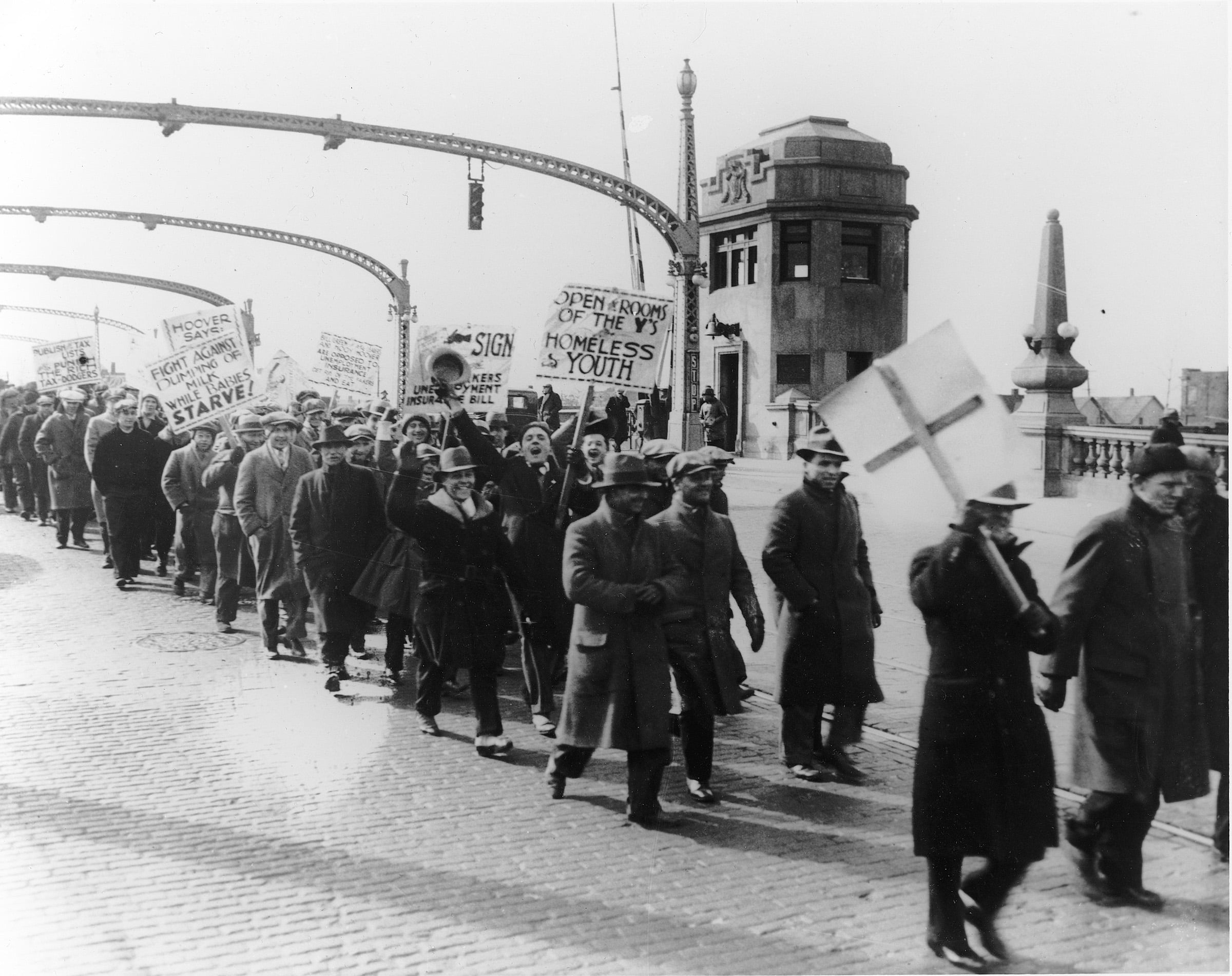 HUNGER MARCHERS head toward Dearborn and a fatal confrontation with police and Ford security men on March 7, 1932. Photo: Walter Reuther Library, Wayne State University