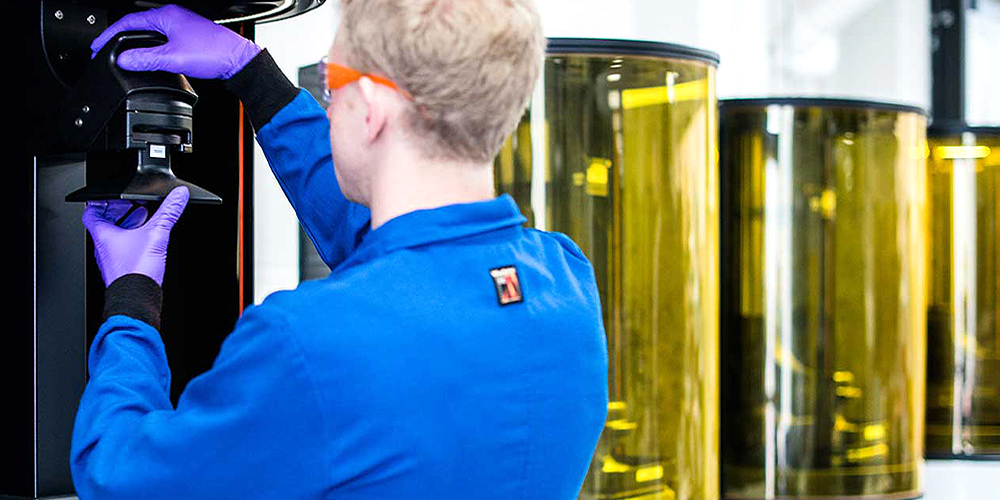 02_work_carbon_03_bould.jpg