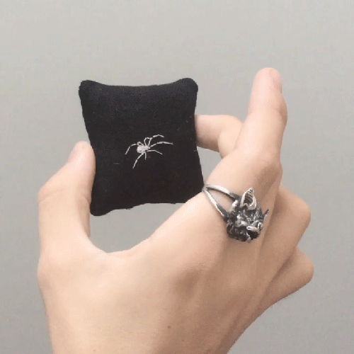 webpincushion.gif