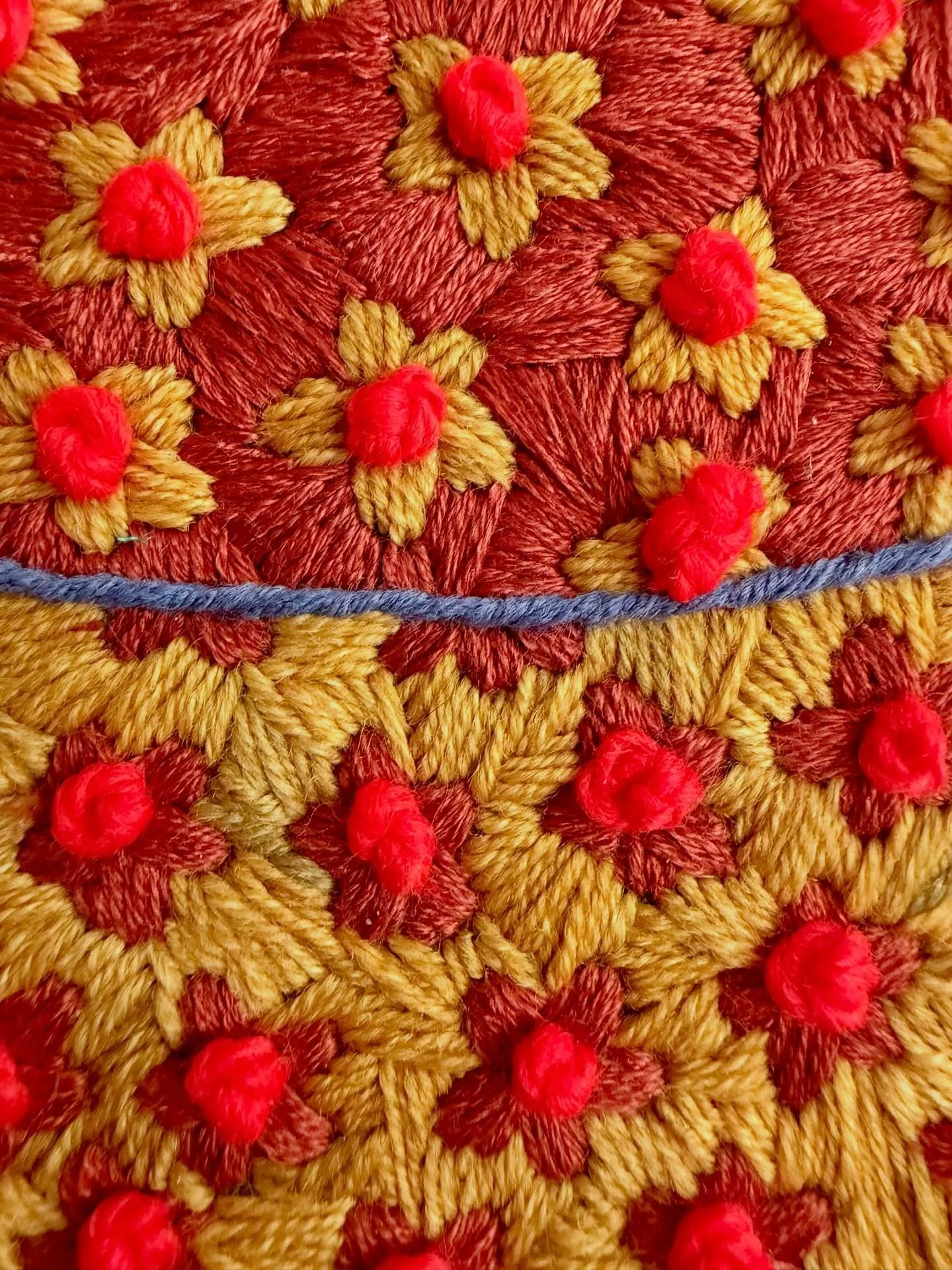 OOOOPS! Probably should have included this info in my newsletter last week, but it totally slipped my mind!

Shipping is paused (but the shop is still open) until April 17th! So any orders placed from today onwards will not ship until then. 

Existin