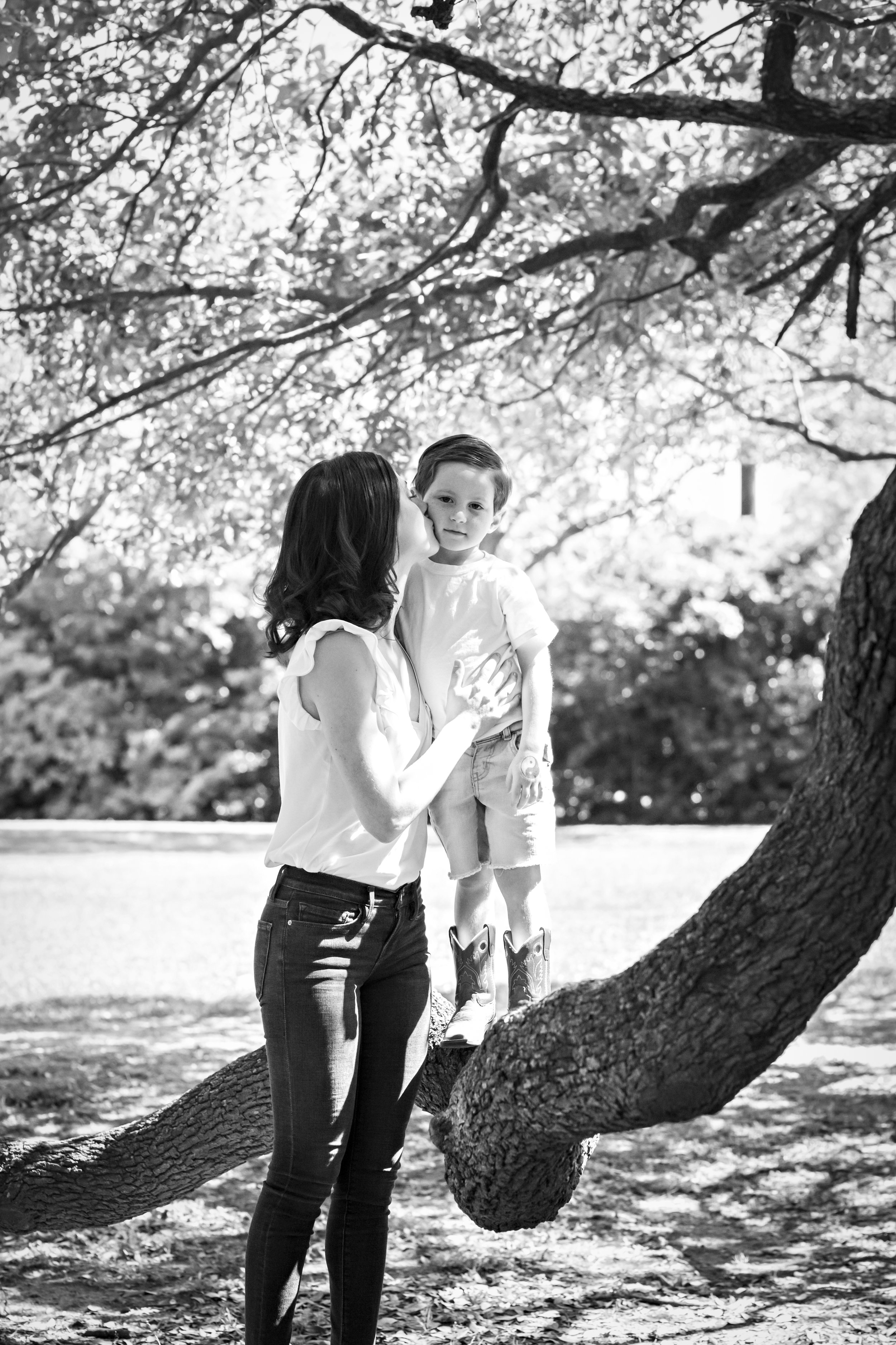 DSC_3130arawbw.jpg