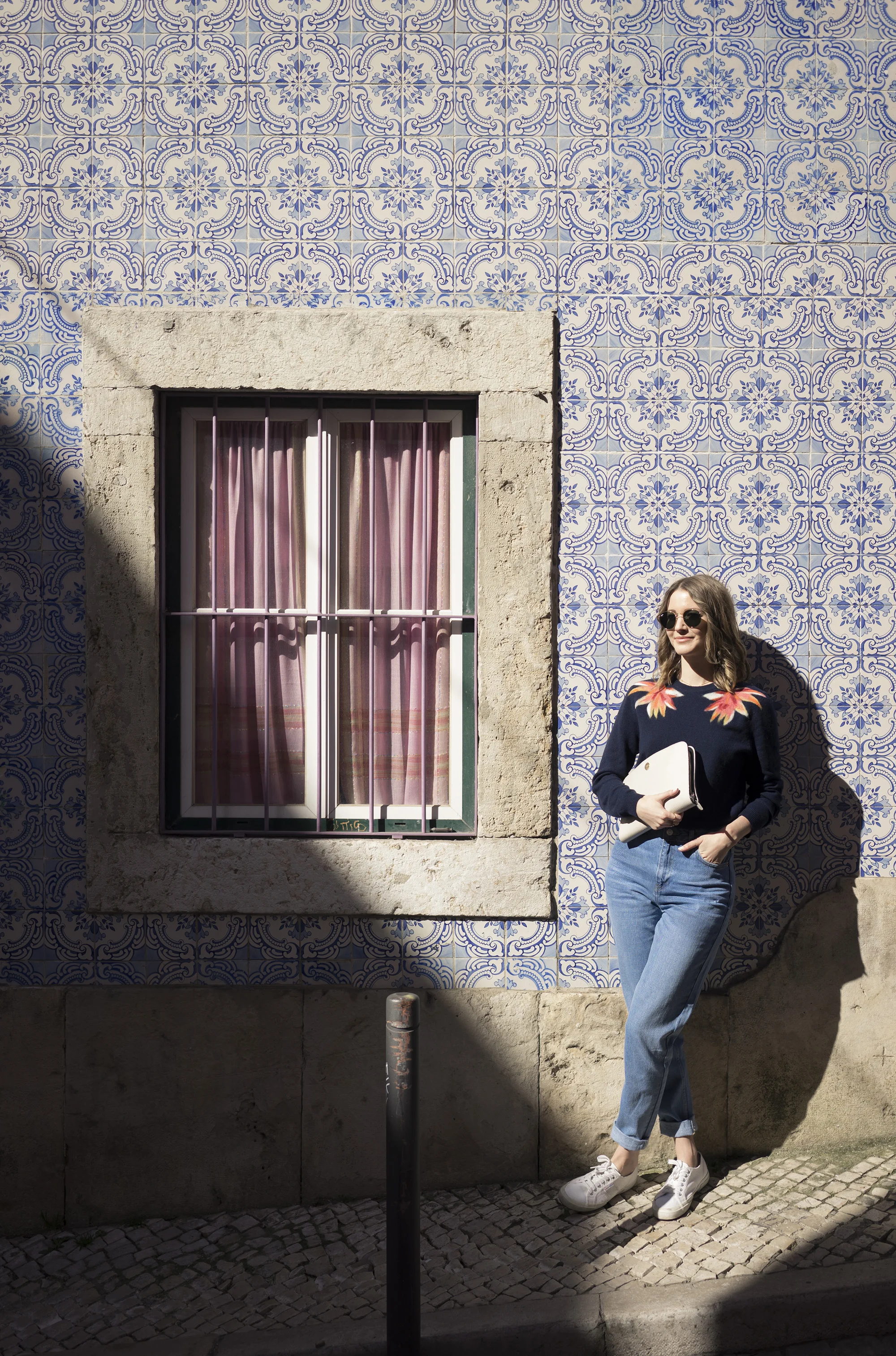 Topshop&nbsp;jeans&nbsp;//&nbsp;Iris &amp; Ink jumper at The Outnet&nbsp;//&nbsp;ME+EM clutch&nbsp;//&nbsp;Ray Ban sunglasses&nbsp;//&nbsp;Superga plimsoles&nbsp;