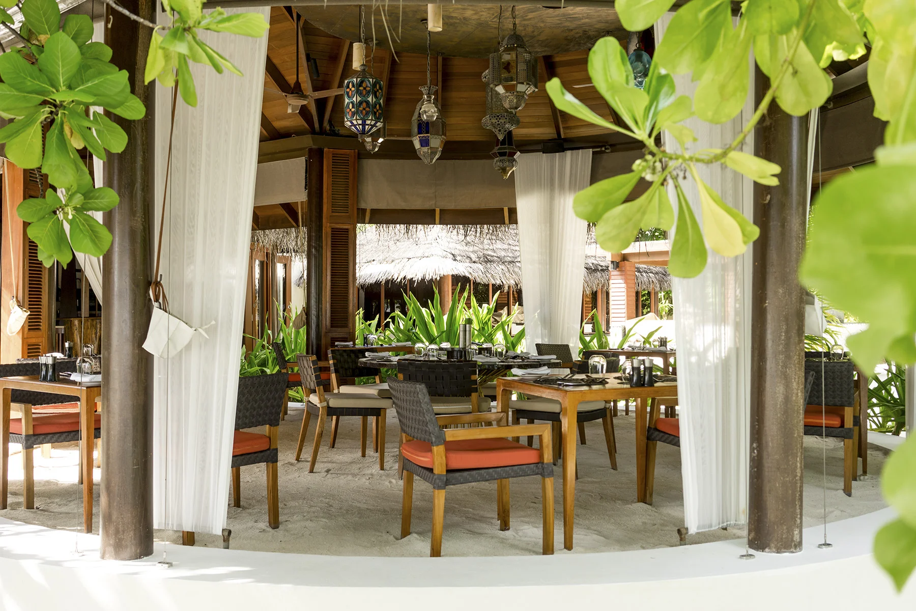 Jahaz restaurant and bar