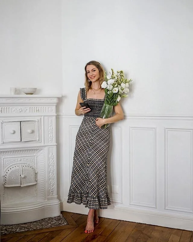 Bought myself some fresh blooms and donned a pretty dress today - one of my faves that I&rsquo;ve had for going on 4-5 years now, (investment buys earn their price tag!) Hope you&rsquo;re doing ok friends, it&rsquo;s been lovely hearing from you all.