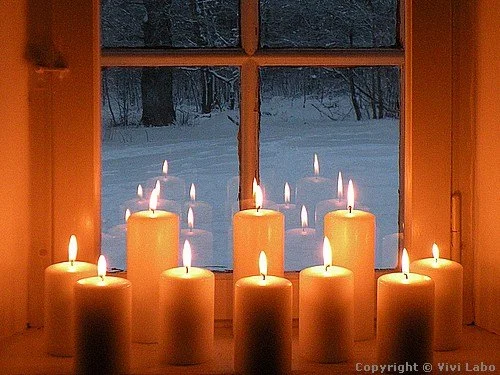 Found this beautiful photo taken by Vivi Labo on Google while looking up Candlemas . Check out her other work at her EyeEm account.