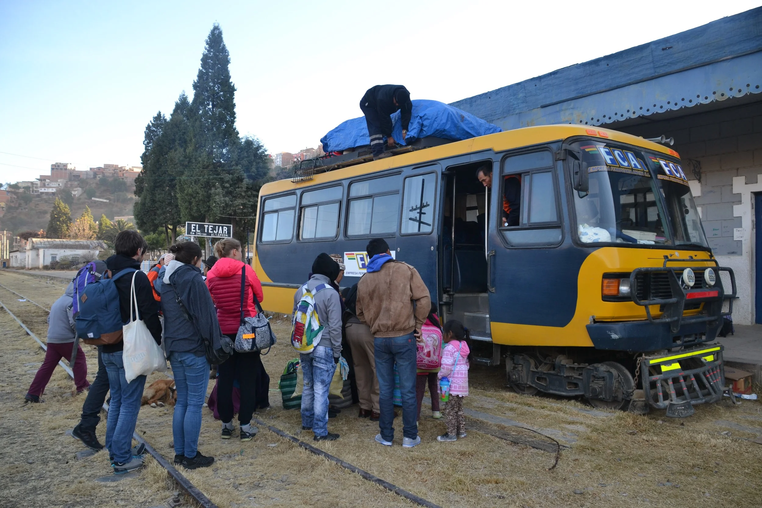 A Bolivian "train" in its entirety. 