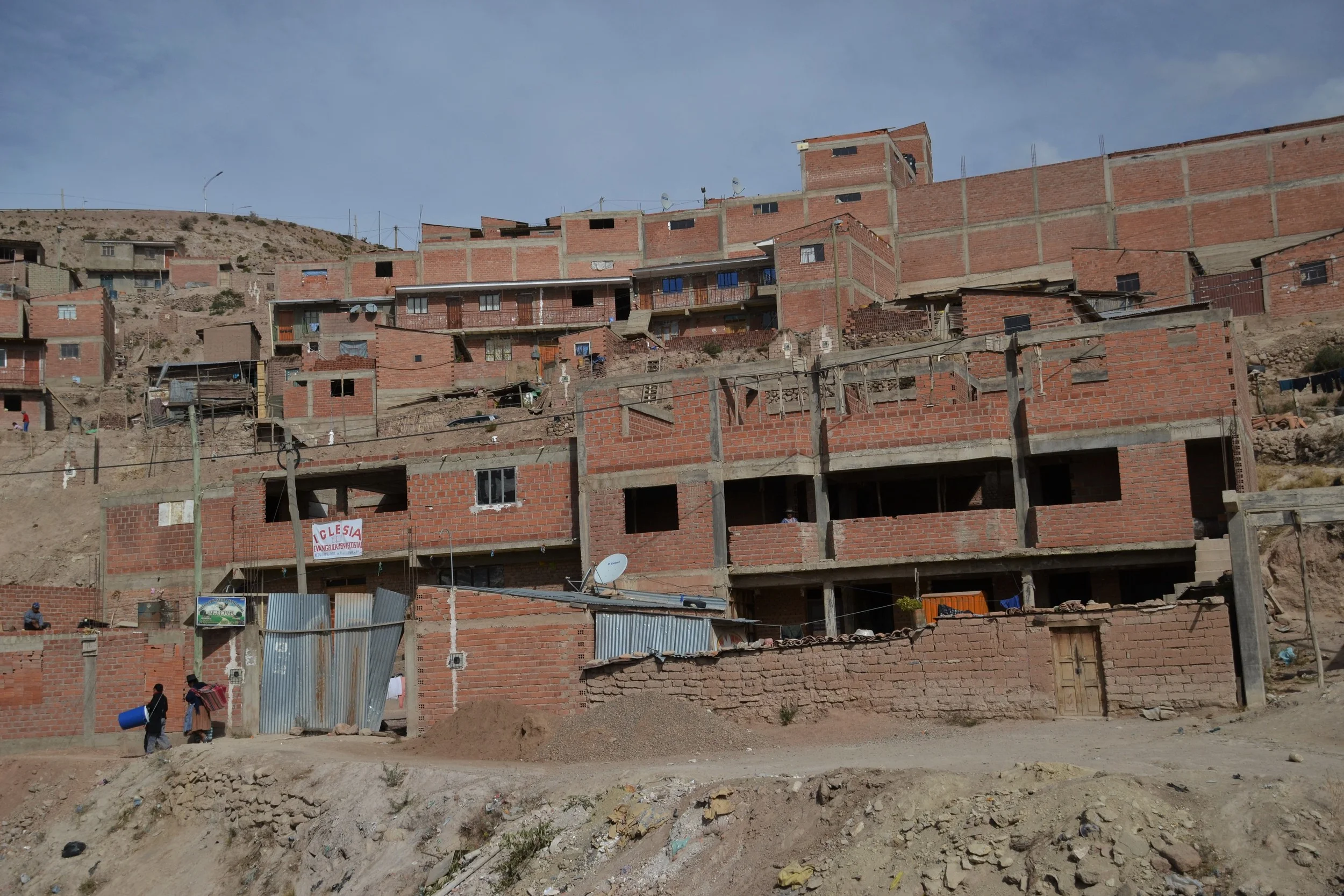Typical Bolivian architecture. Spot the incomplete structures. 