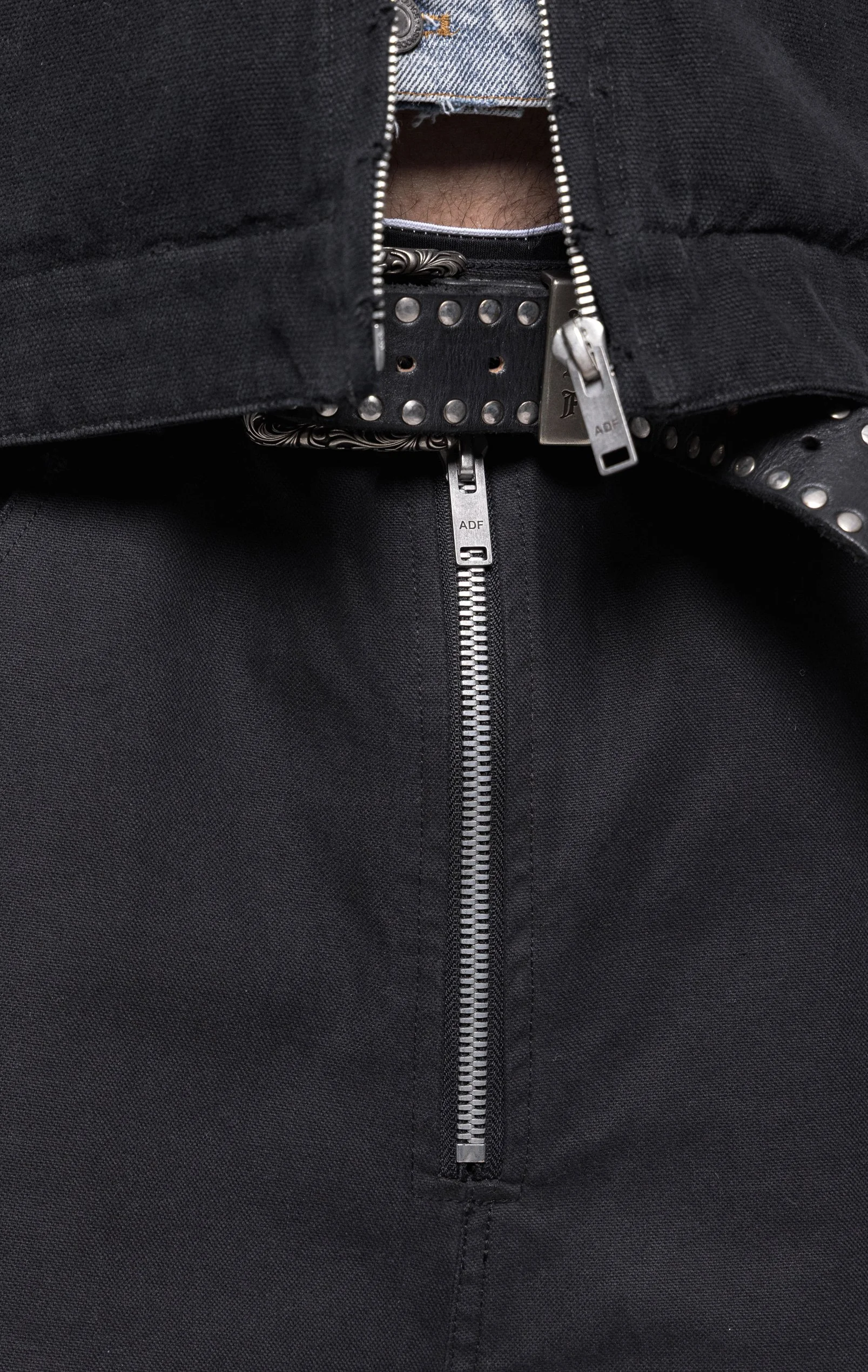 ARNODEFRANCE - CANVAS BAGGY SHORTS 04.jpg