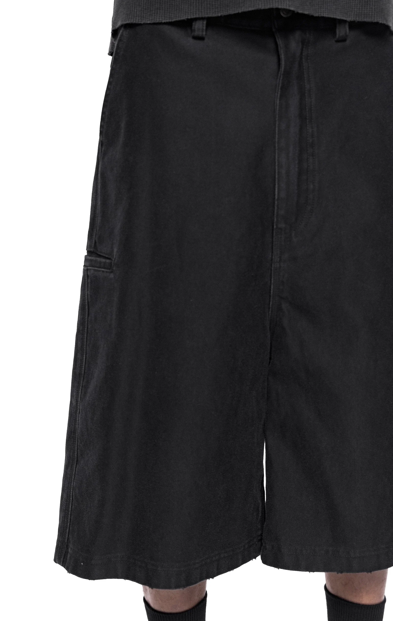 ARNODEFRANCE - MOLESKIN WORK SHORTS 05.jpg