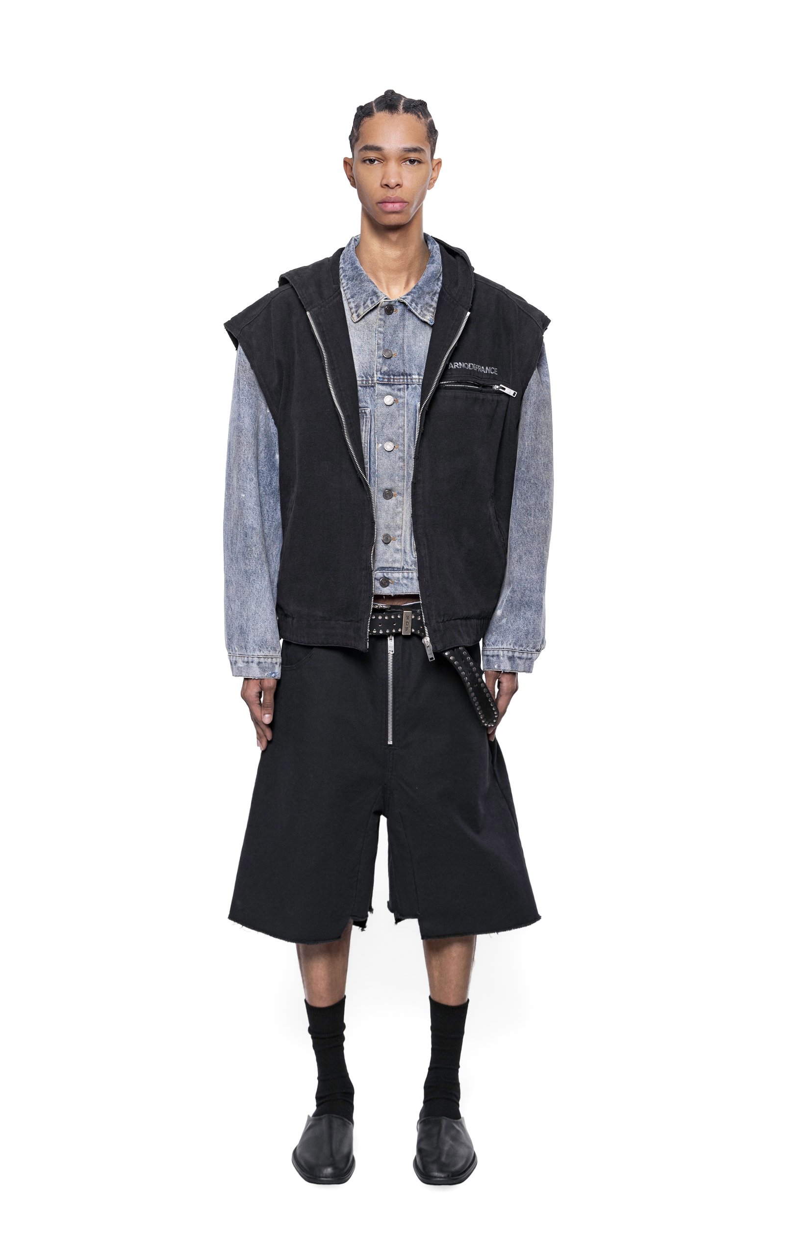 ARNODEFRANCE - CANVAS BAGGY SHORTS 02.jpg