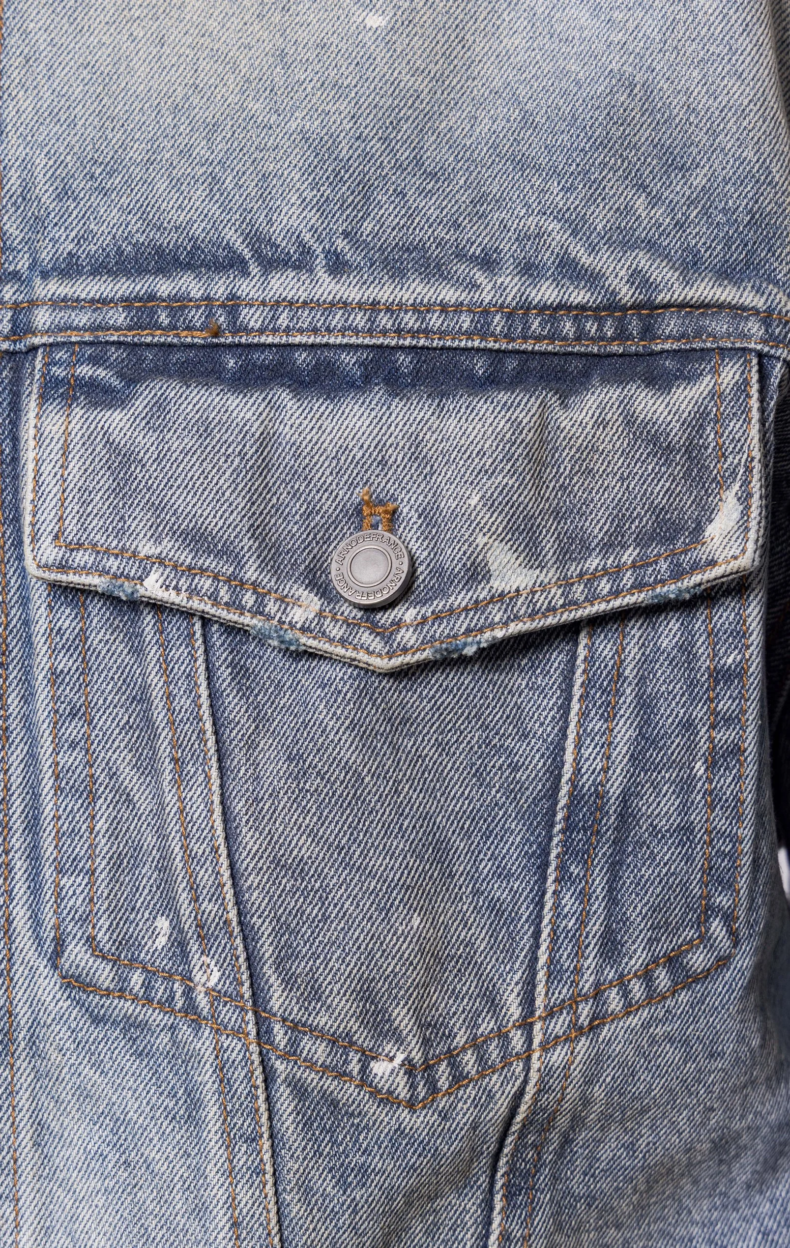 ARNODEFRANCE -  CROPPED DENIM JACKET LIGHT INDIGO 06.jpg