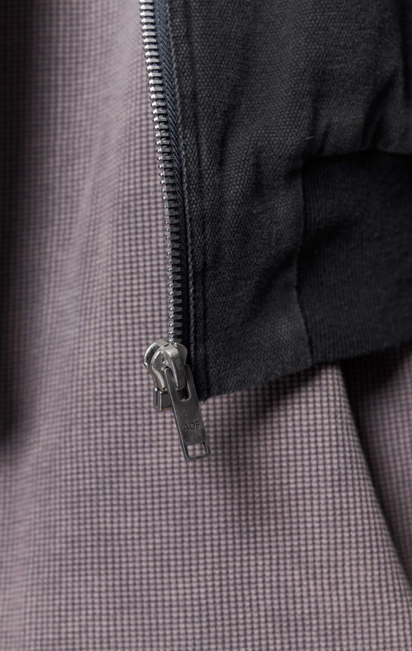 ARNODEFRANCE - BERLIN CROPPED BOMBER JACKET 08.jpg