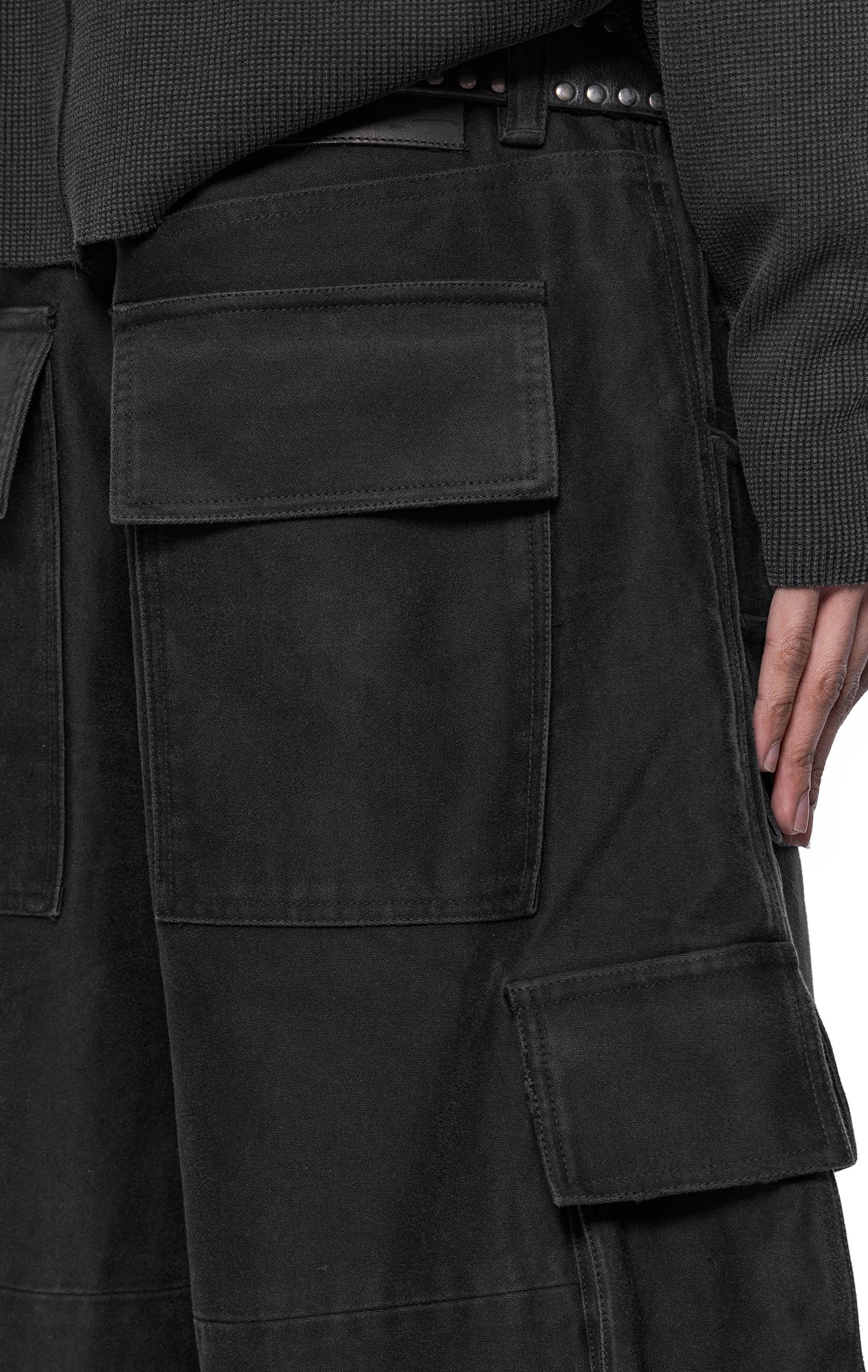 ARNODEFRANCE - K9 CARGO MEGA SHORTS 07.jpg