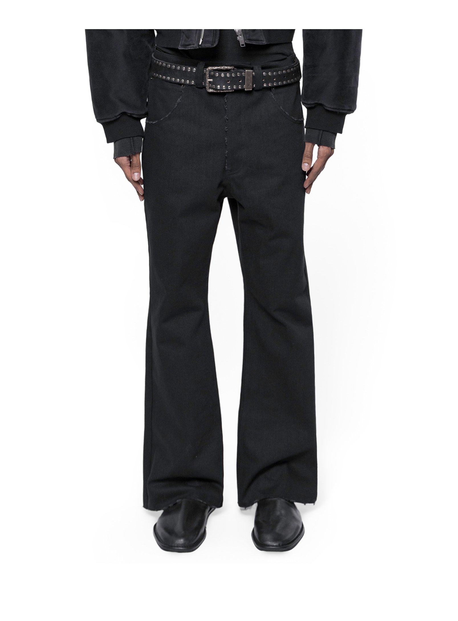 ARNODEFRANCE - DENIM FLARE JEANS BLACK 01.jpg
