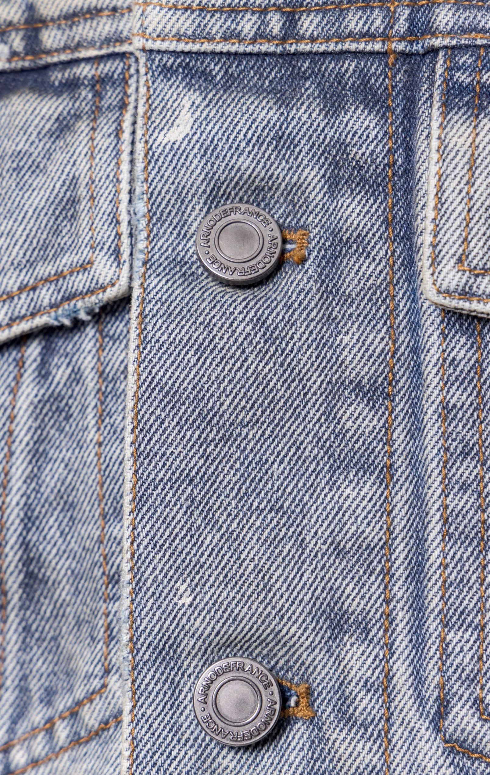 ARNODEFRANCE -  CROPPED DENIM JACKET LIGHT INDIGO 07.jpg
