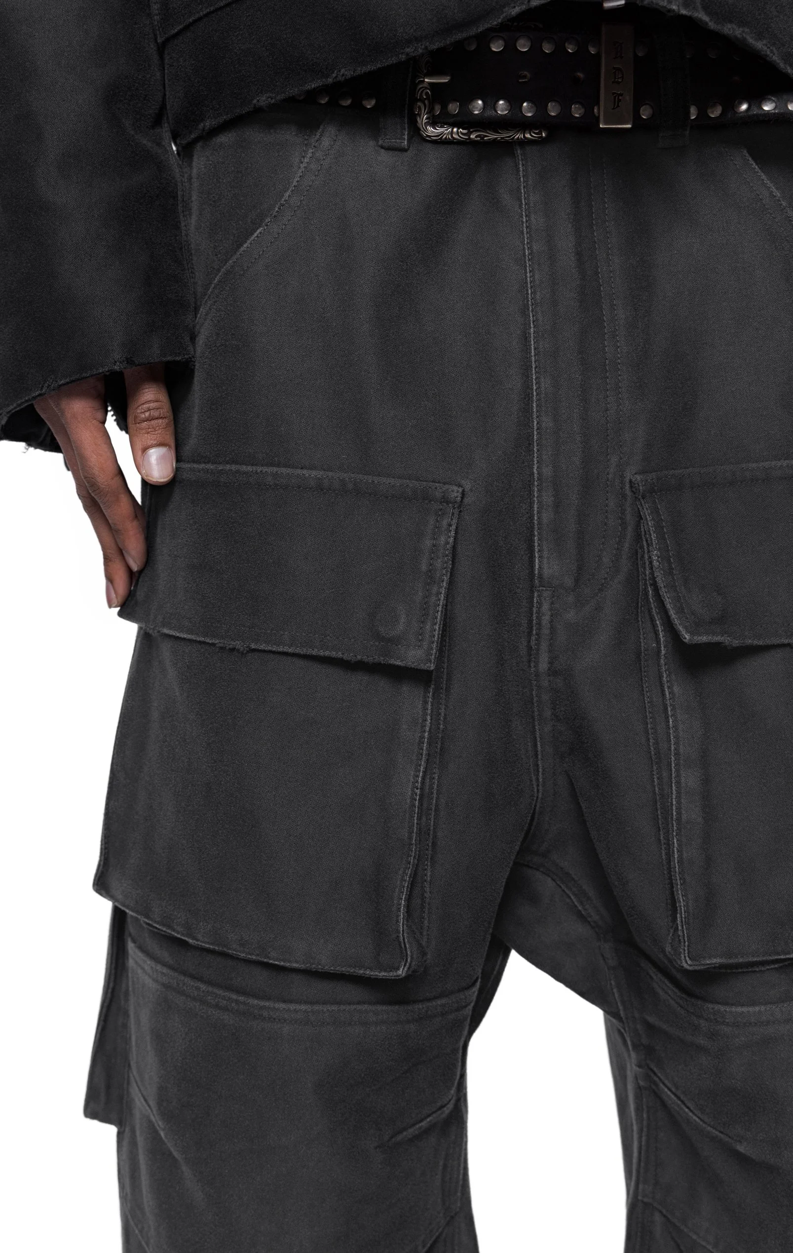 ARNODEFRANCE -  RIOT MOLESKIN CARGO PANTS 05.jpg