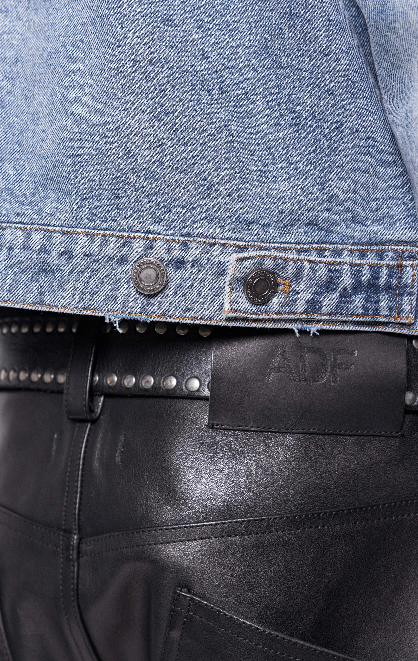 ARNODEFRANCE -  CITY DENIM TRUCKER JACKET LIGHT INDIGO 09.jpg