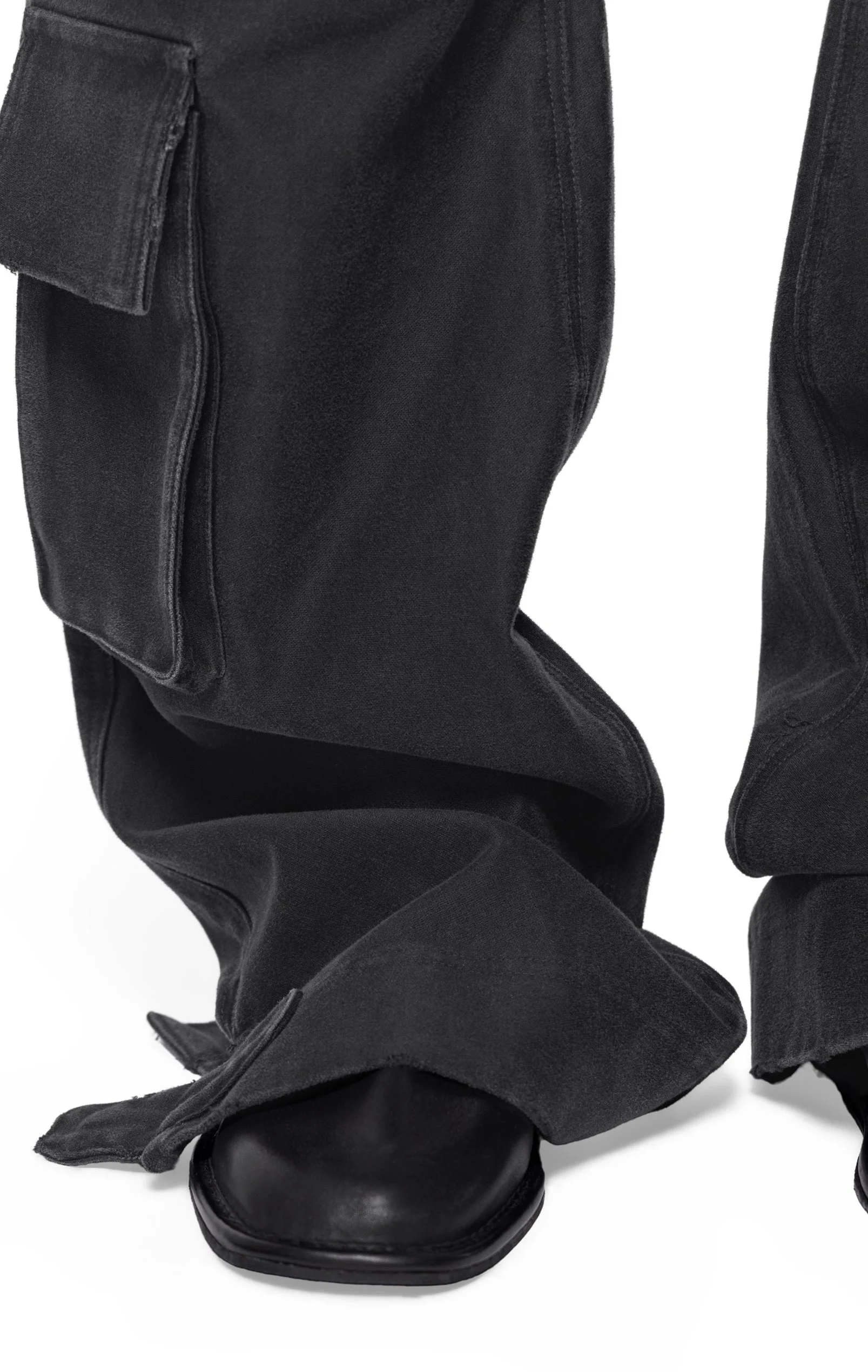 ARNODEFRANCE -  RIOT MOLESKIN CARGO PANTS 06.jpg