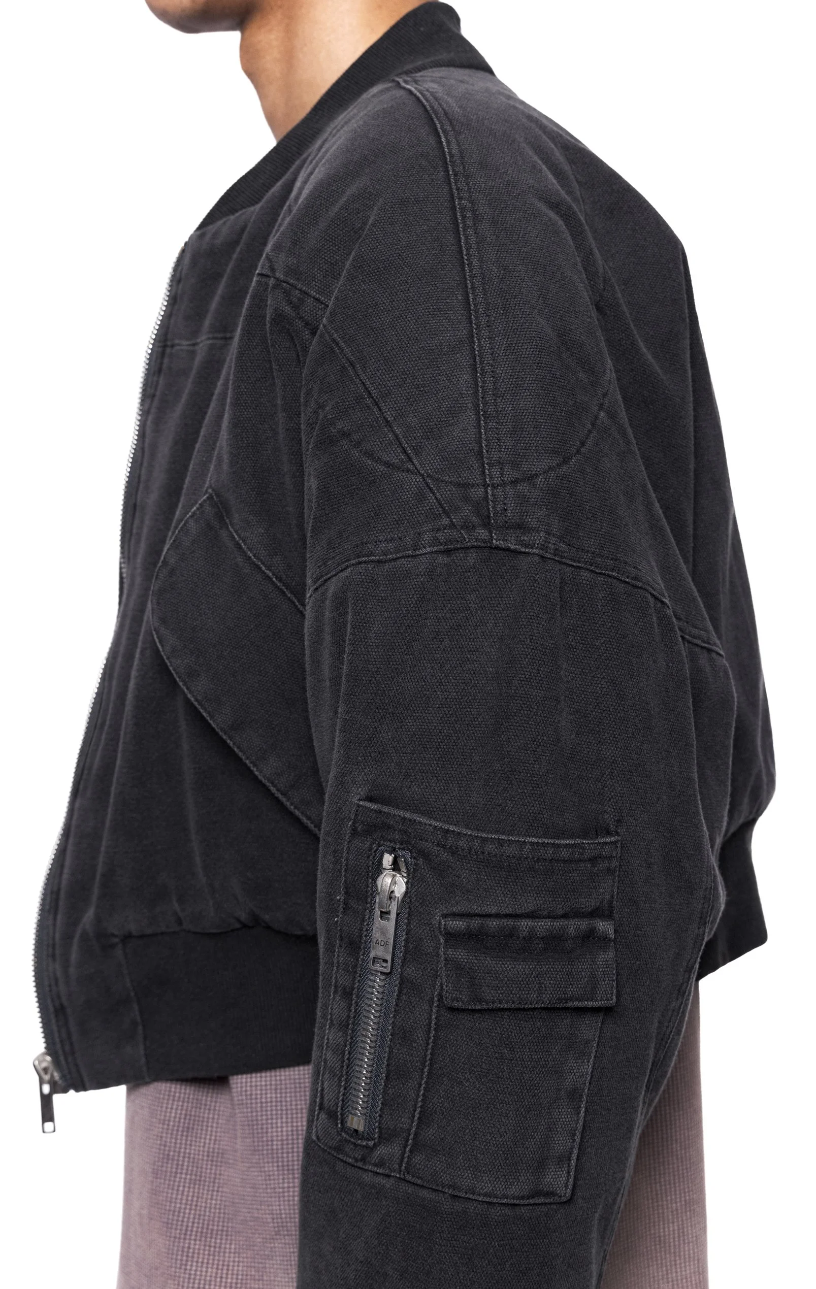 ARNODEFRANCE - BERLIN CROPPED BOMBER JACKET 06.jpg