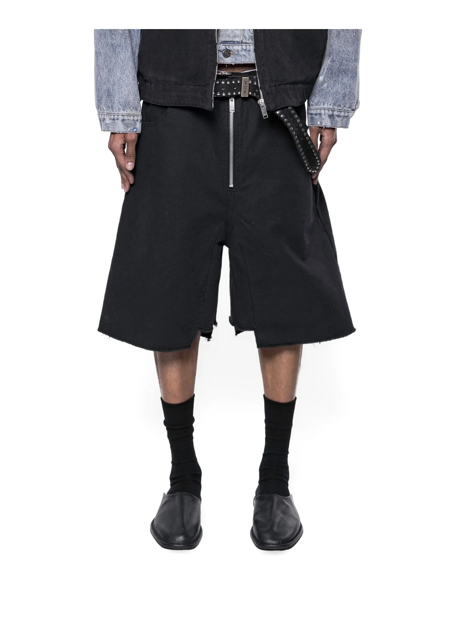 ARNODEFRANCE - CANVAS BAGGY SHORTS 01.jpg