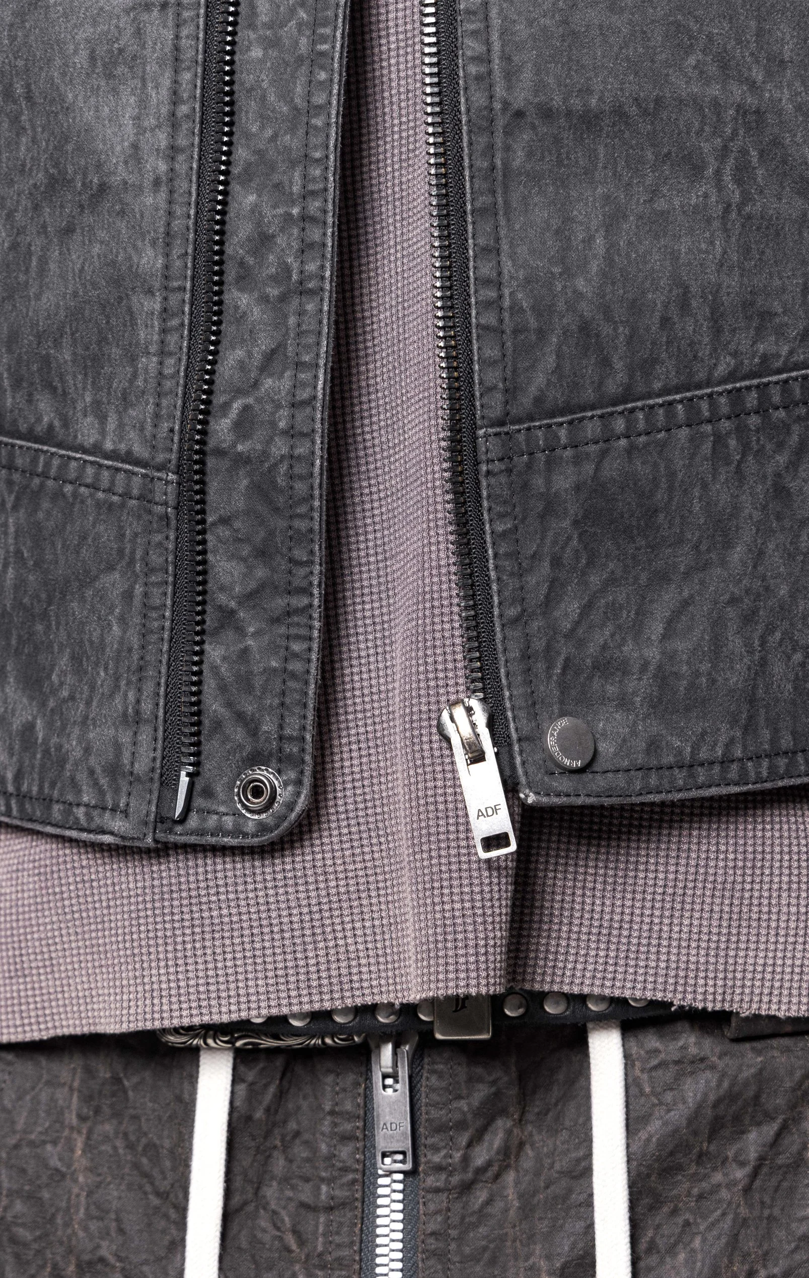 ARNODEFRANCE -  VINTAGE CANVAS CROPPED JACKET 07.jpg