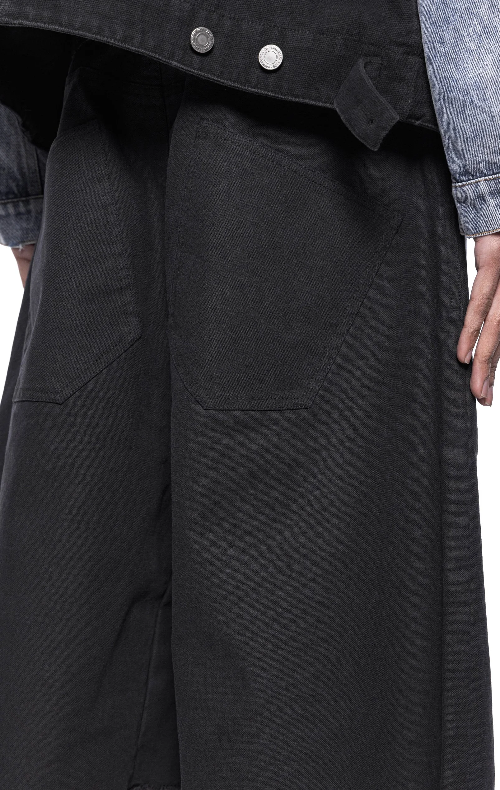 ARNODEFRANCE - CANVAS BAGGY SHORTS 06.jpg