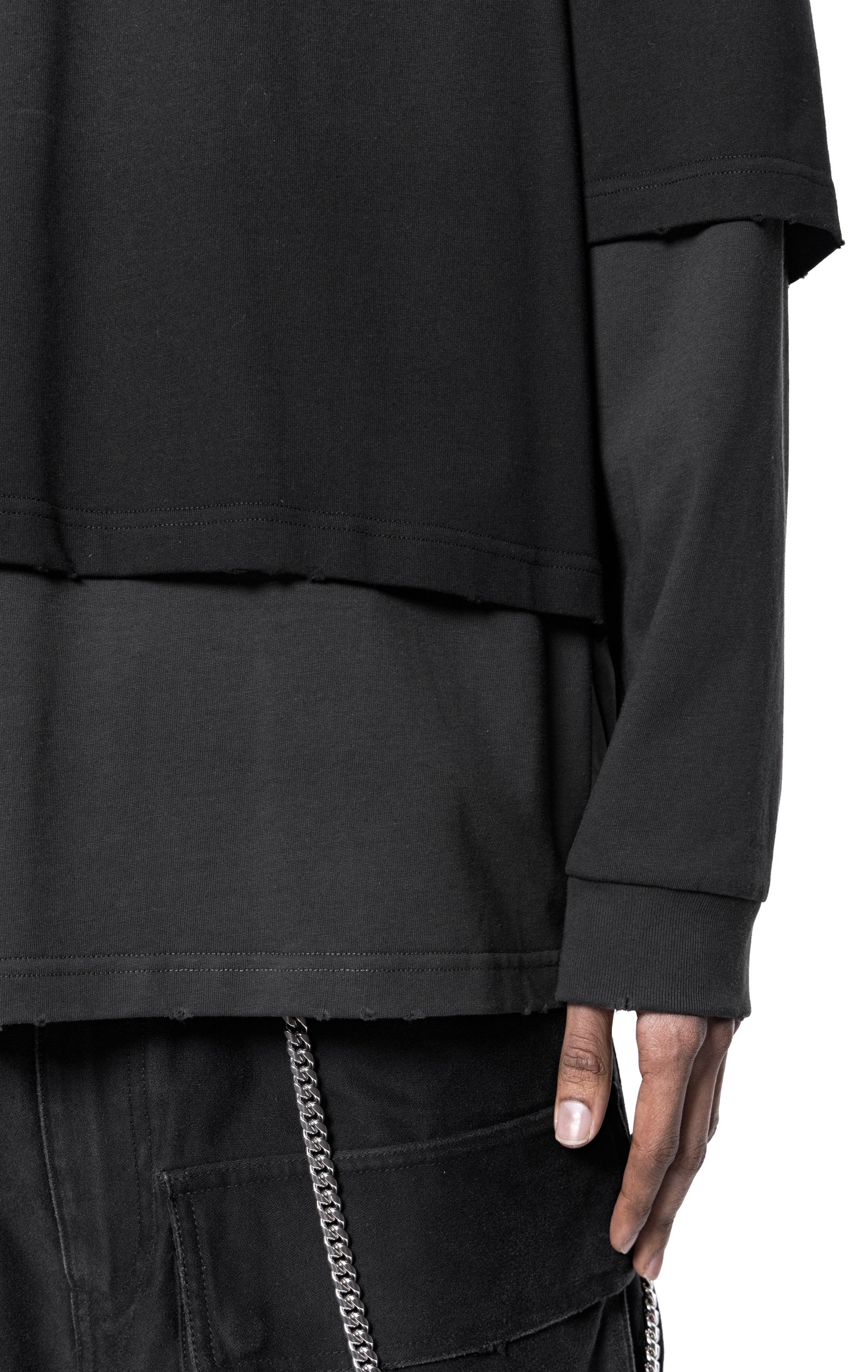 ARNODEFRANCE - HOODED TEE OVERLAPPED BLACK 06.jpg