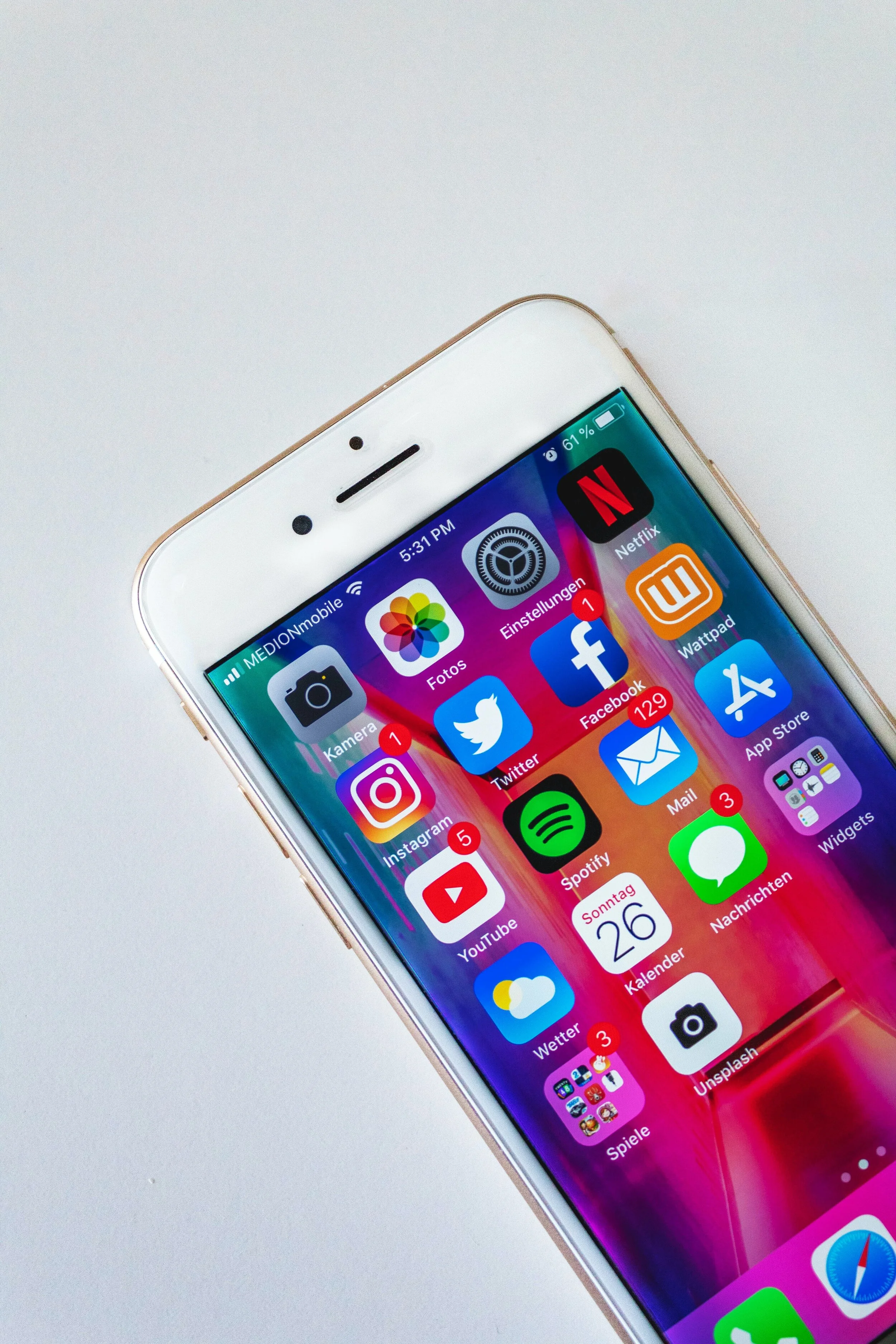 Five Reasons a Digital Marketing Strategy Across Multiple Platforms is Crucial