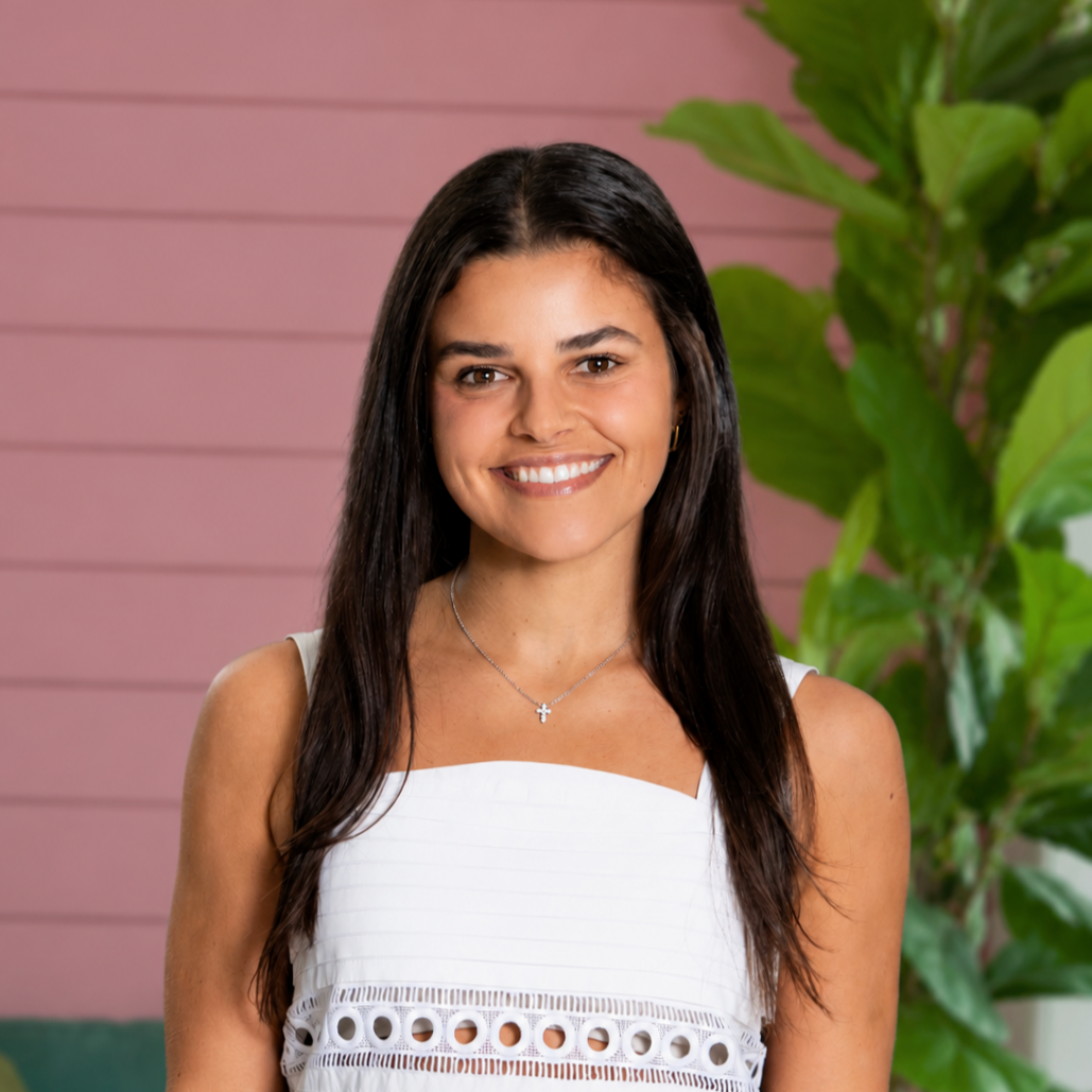 Sabrina Cruz • Campaign Manager