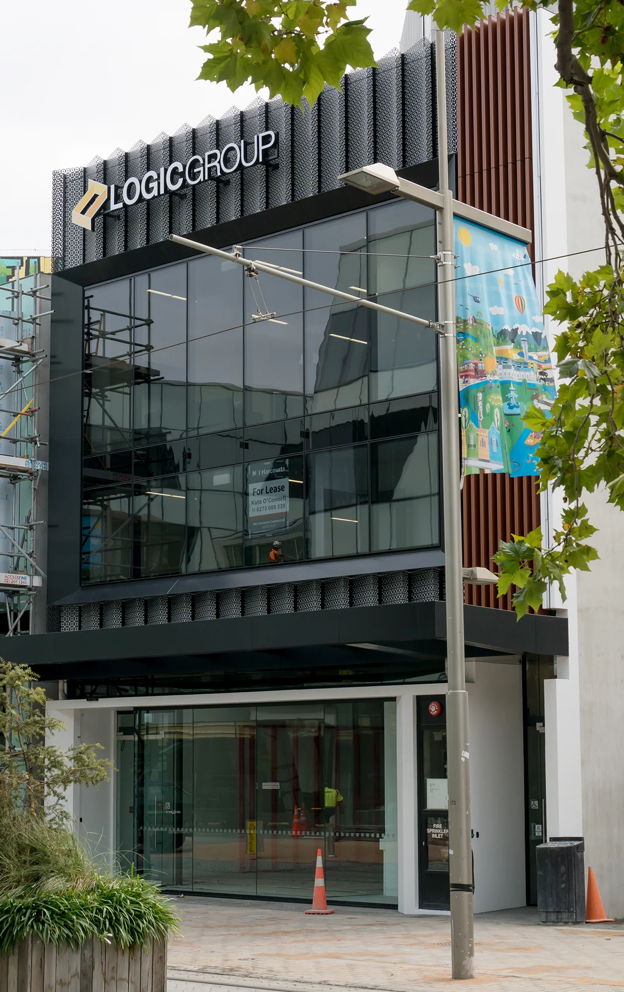 Lewis and Barrow 3.jpg